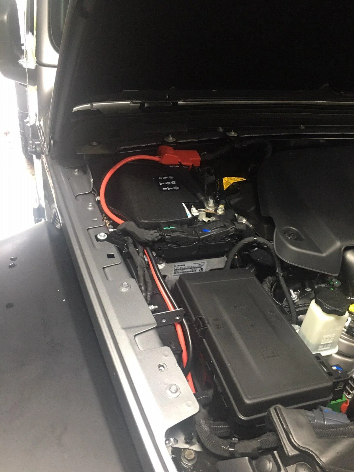 Jeep Gladiator Installed winch in OEM Bumper winch4