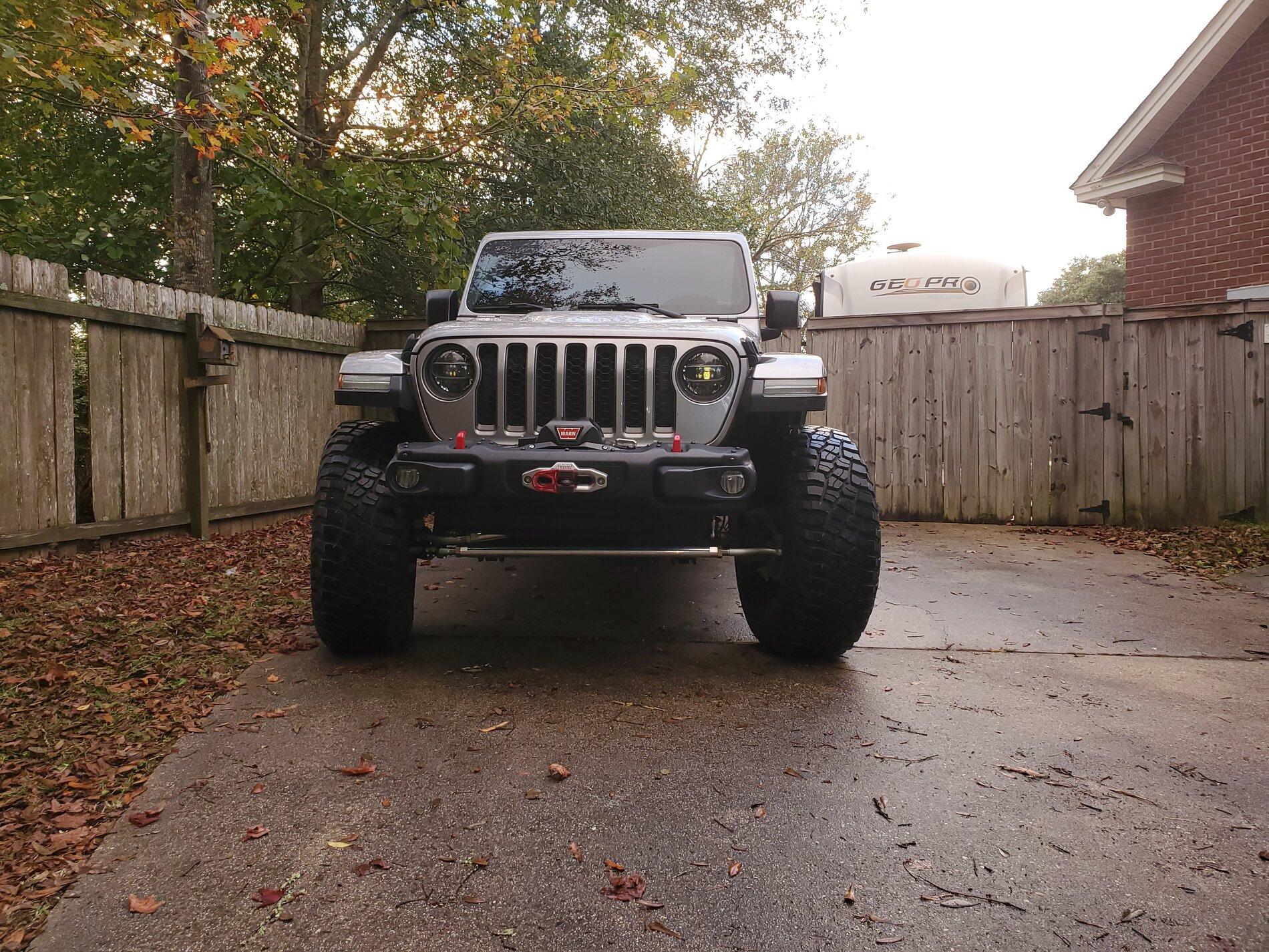 Jeep Gladiator Lets see all those Gladiators with lifts and bigger tires! 20201110_164416