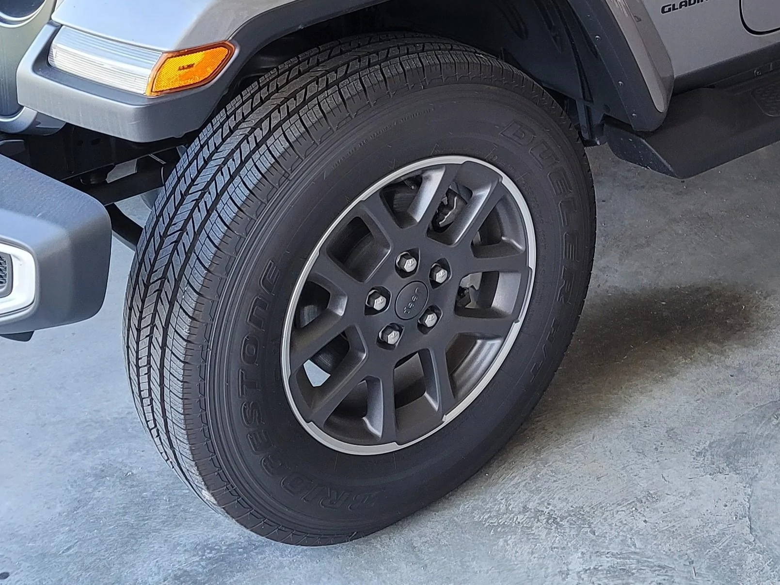 Jeep Gladiator 18" Wheels Gladiator (2)