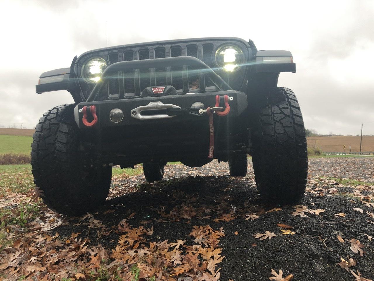 Jeep Gladiator Pics of 37x12.50r17 on stock wheels and 1.5” front leveling kit 451DCF58-EB86-407F-9572-3B2A65A59947