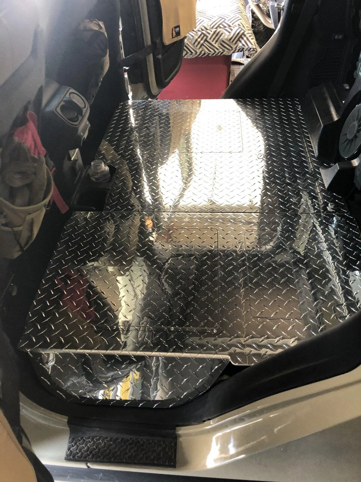Jeep Gladiator Rear Seat Dog bed? 0638550E-5FBE-4A52-896E-3204579E6FDF