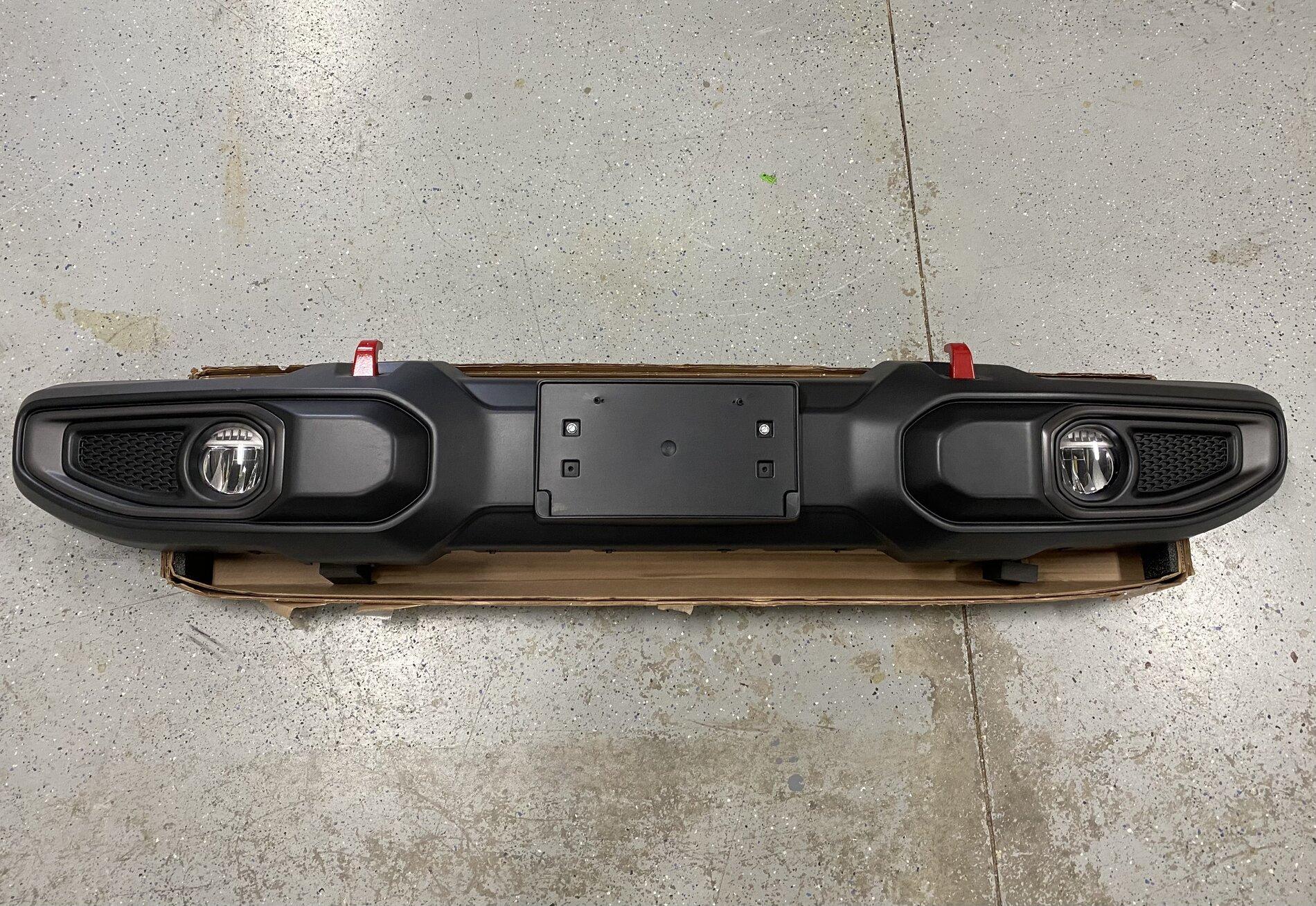 Jeep Gladiator FS: Rubicon plastic bumper (LED fogs) with skid 9B2AECCB-46A2-49DA-A81C-2B20A06BFC12