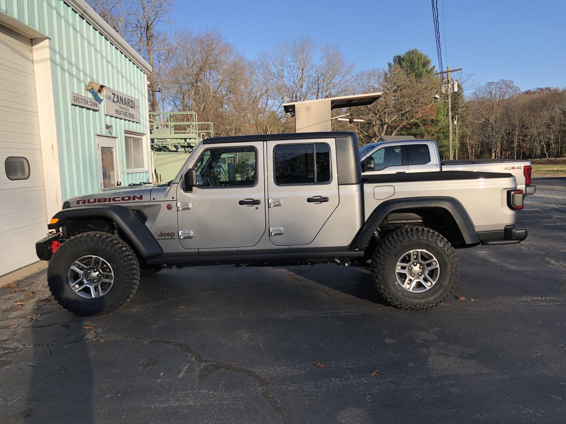 Jeep Gladiator Mopar Diesel Gladiator Part #: 77072469AC 2” lift zQHlydFnQKOAg55xabOvAQ