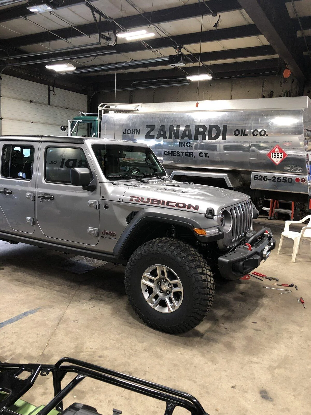 Jeep Gladiator Mopar Diesel Gladiator Part #: 77072469AC 2” lift C67qQ5EeTy+23BQzNZ4nyg