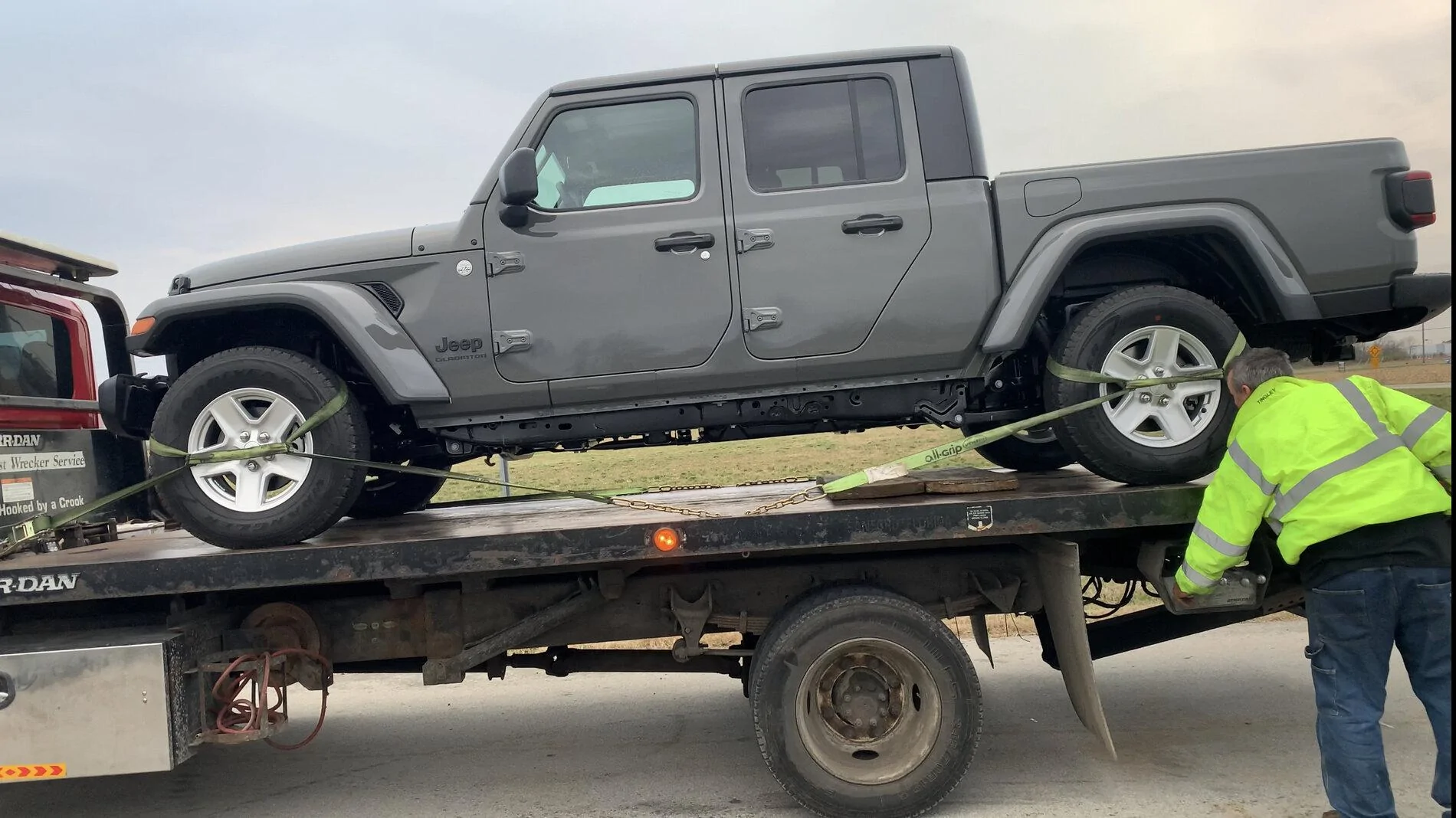 Jeep Gladiator Gladiator Down! Failed to Start with no warnings IMG_5378