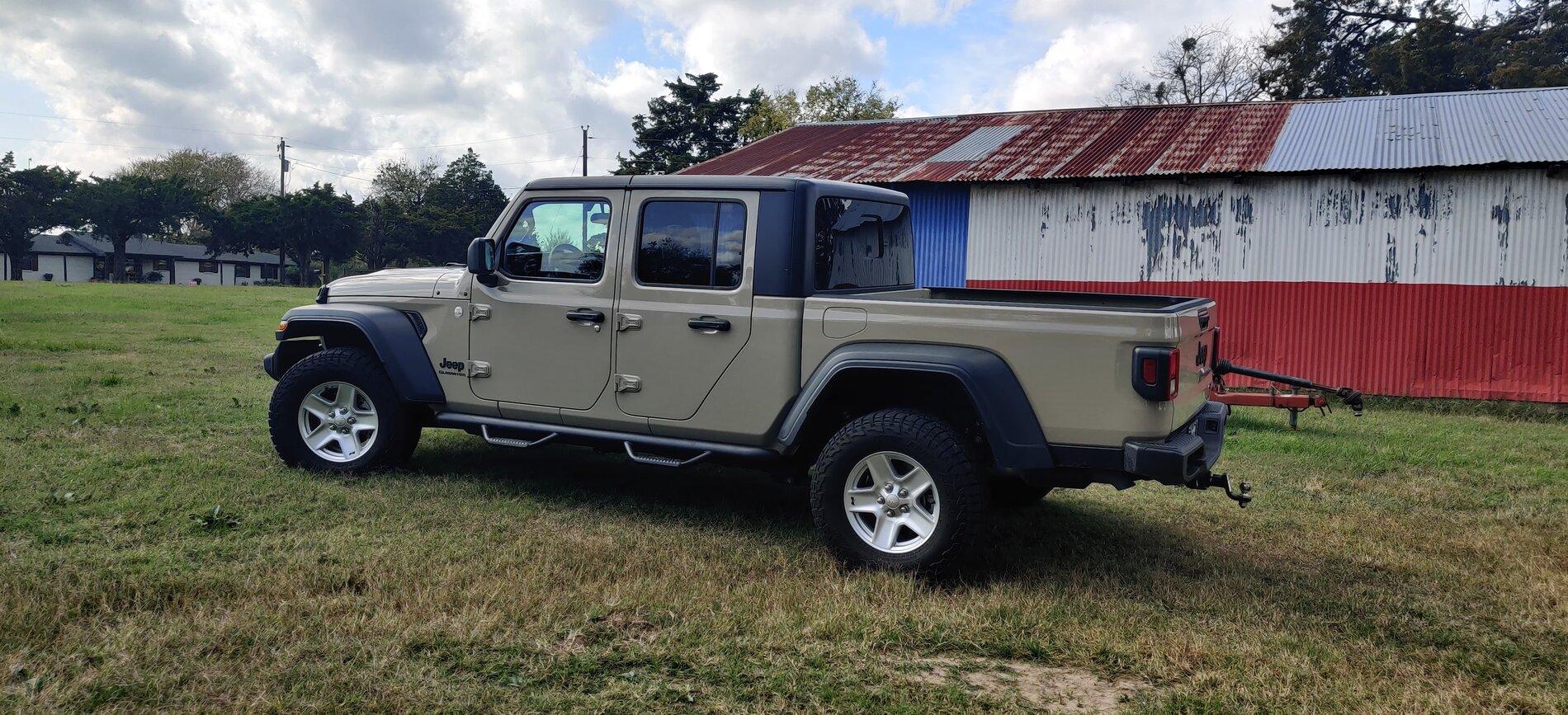 Jeep Gladiator Sport S Max Tow for sale IMG_20201114_122022