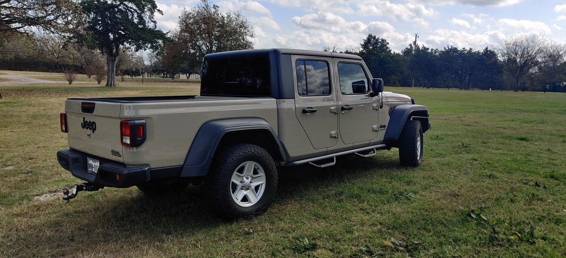Jeep Gladiator Sport S Max Tow for sale IMG_20201114_122035
