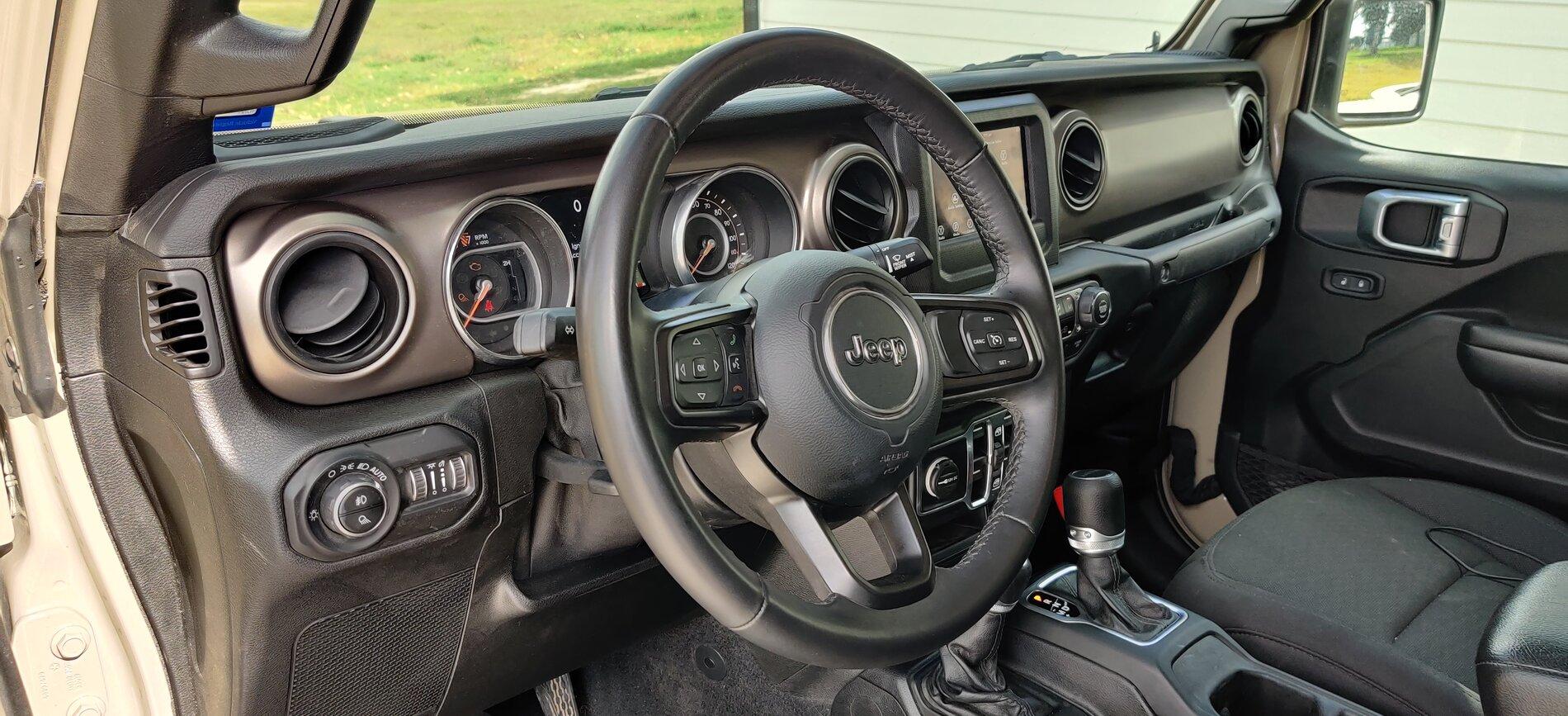 Jeep Gladiator Sport S Max Tow for sale IMG_20201114_122500