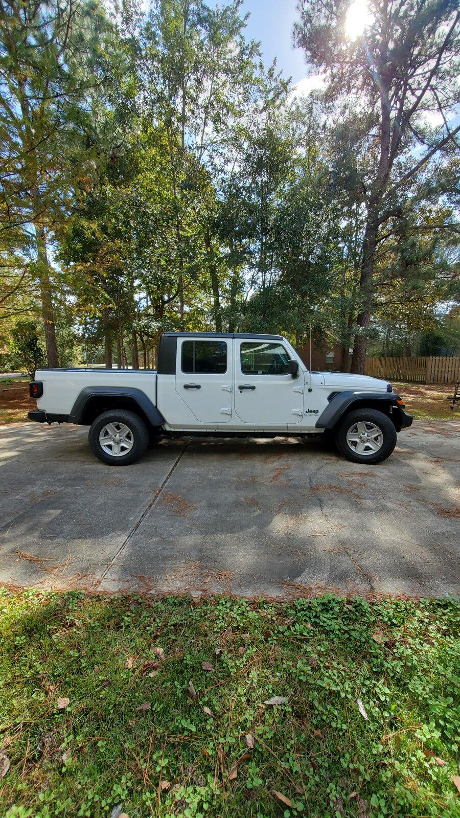 Jeep Gladiator New 2020 Jeep Gladiator 20201106_123711