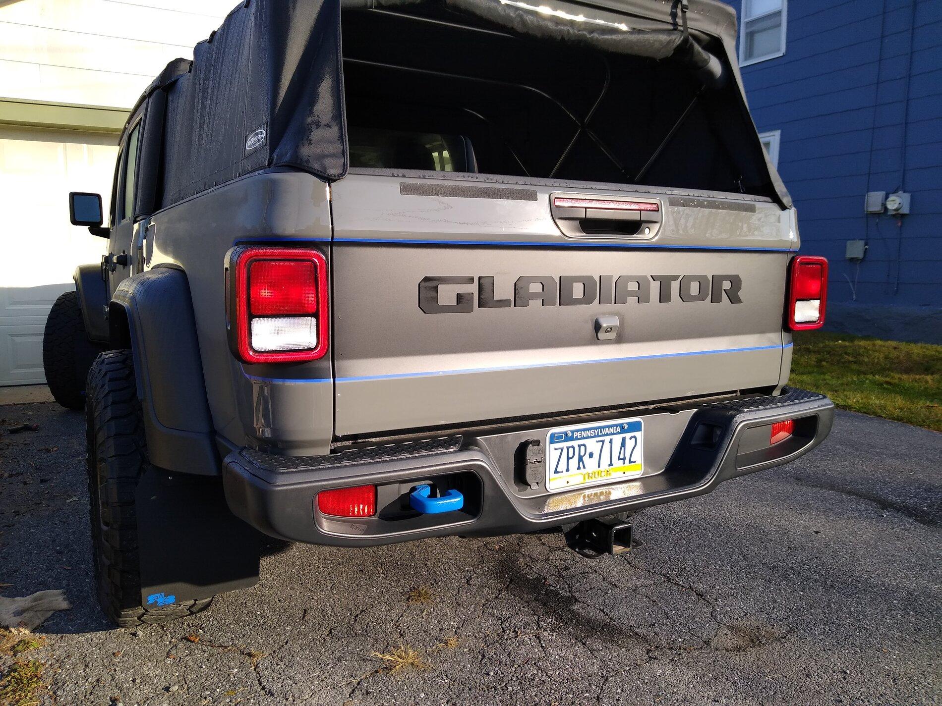 Jeep Gladiator HAUK TAILGATE GLADIATOR LETTERING IMG_20201107_083343998