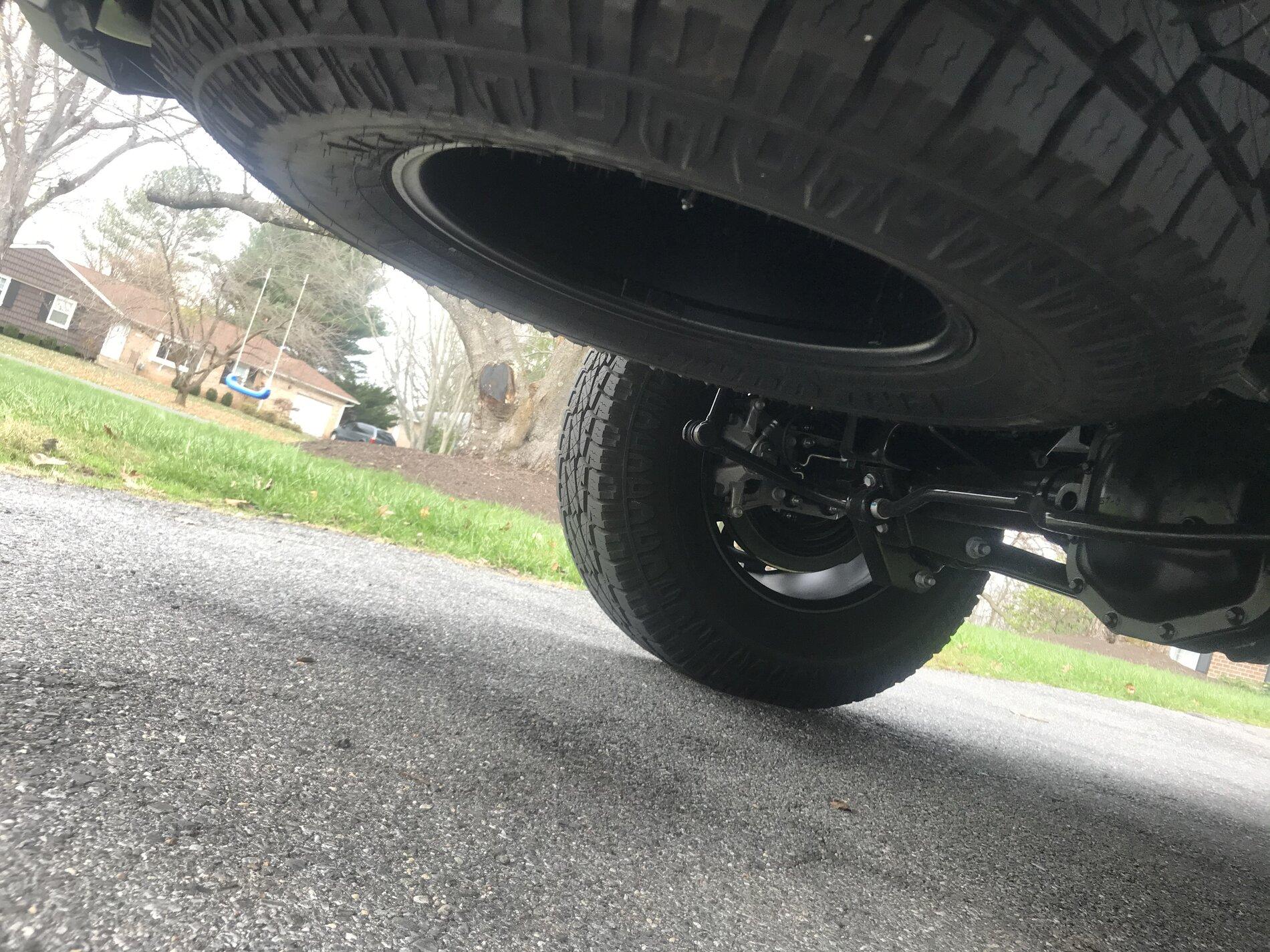 Jeep Gladiator $900 33" Wheels and Tires (set of 5) image5