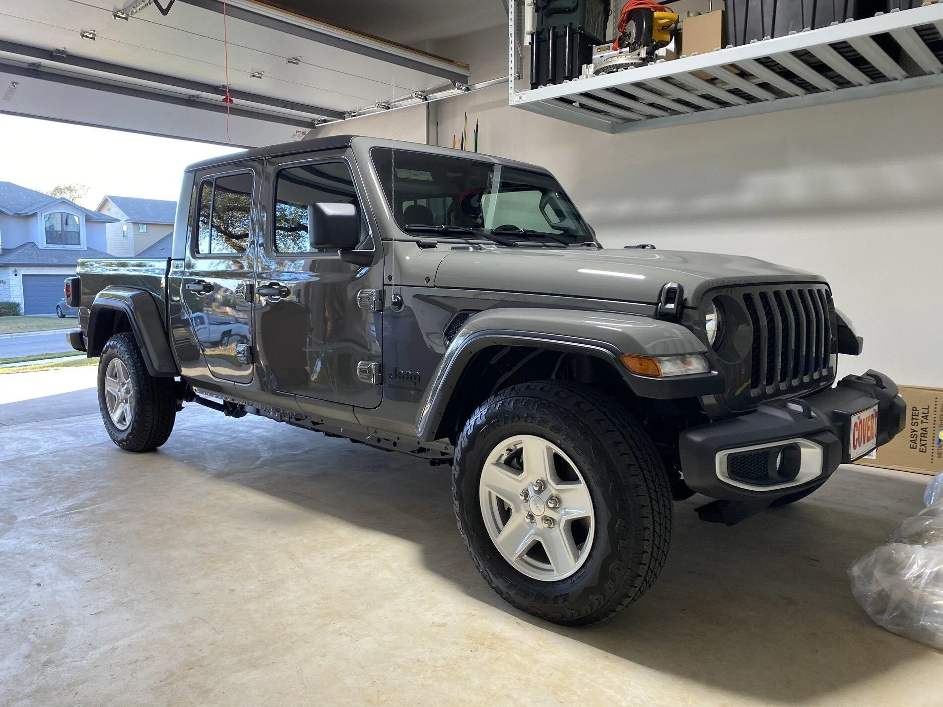 Jeep Gladiator STING GRAY Gladiator JT Club 9C81A1A6-881A-4A94-81BF-7960014370FC