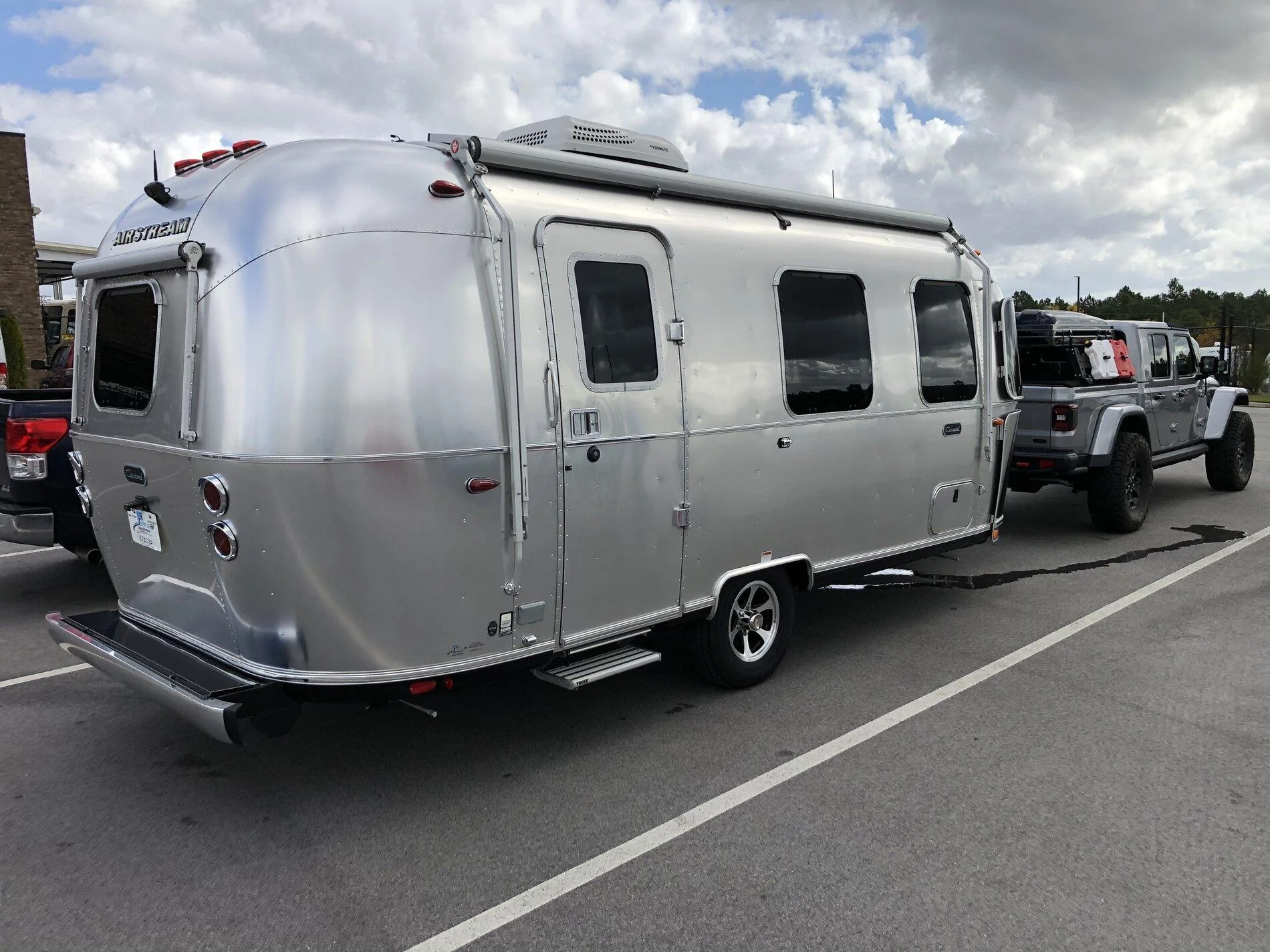 Jeep Gladiator So, what is everybody towing? CAC1602E-01EB-42EC-B5A2-EC0DE029A4D8
