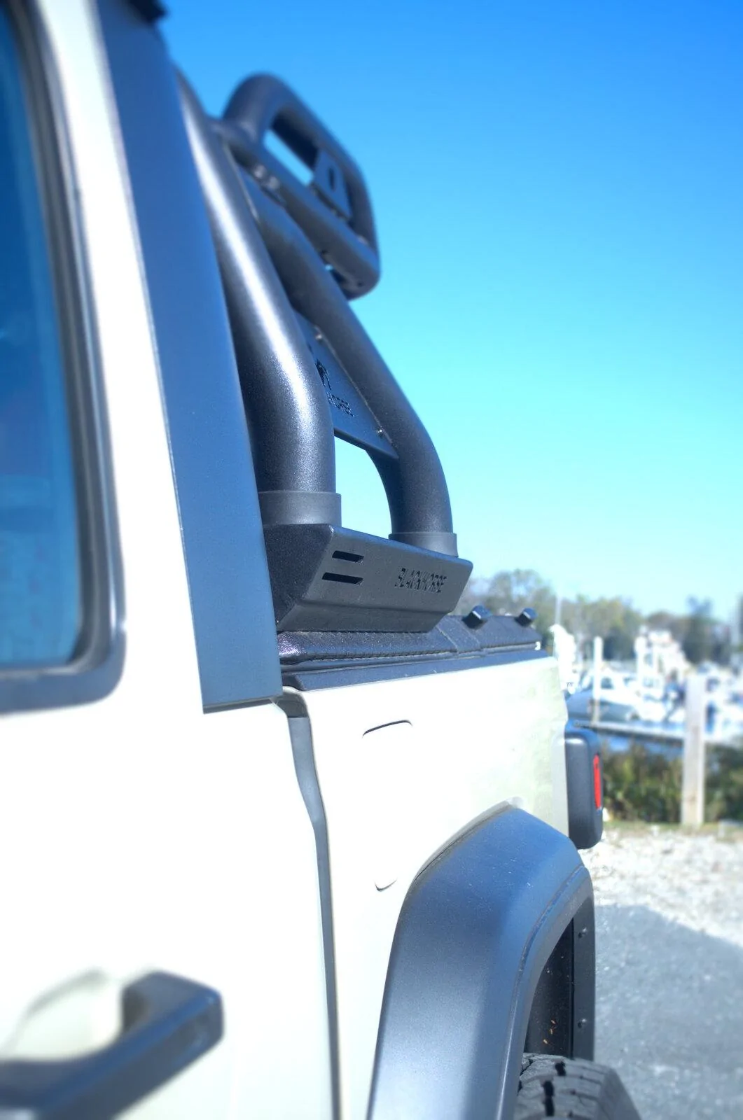 Jeep Gladiator Blackhorse Atlas Roll Bar and Diamondback combined Profile Shot