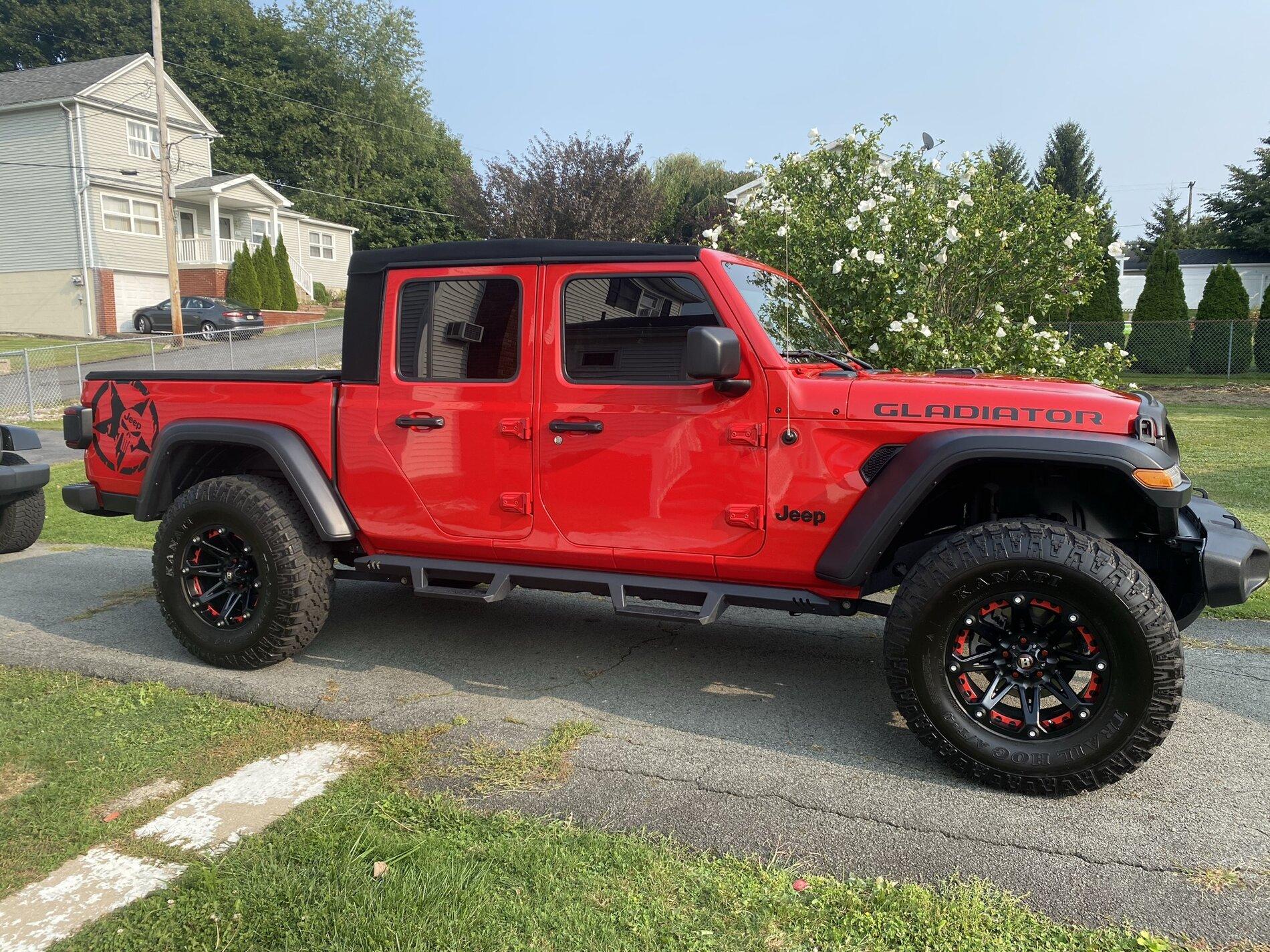 Jeep Gladiator Lets see the spacer lifts FCC54D5A-FF86-434B-ACCF-5BDC59DA44A7