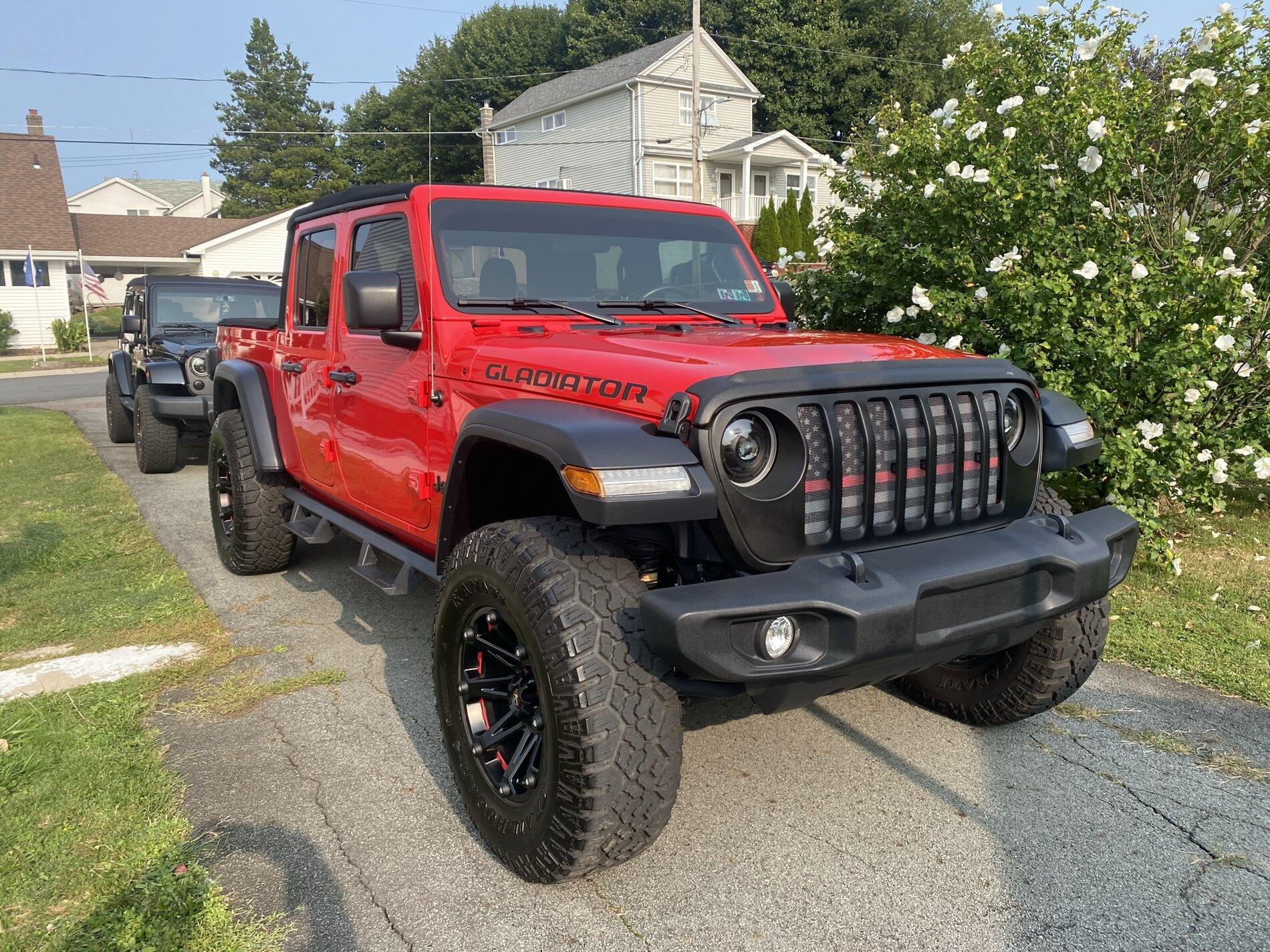 Jeep Gladiator Lets see the spacer lifts 56B06F37-EB27-41BD-A5C9-D19A3E6168A1