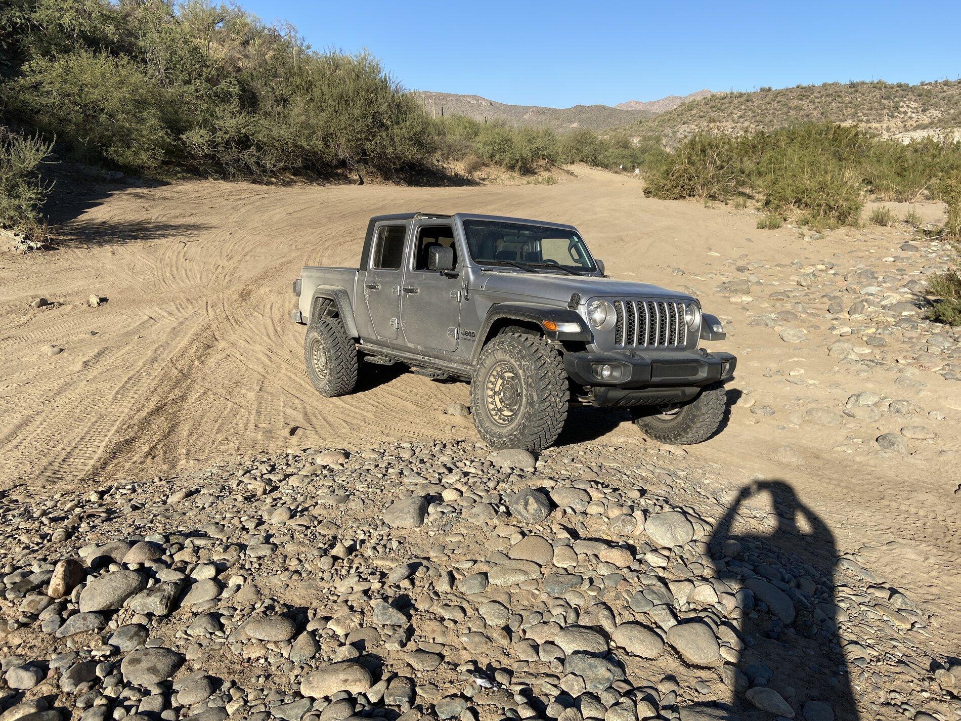 Jeep Gladiator Lets see the spacer lifts IMG_4236.JPG