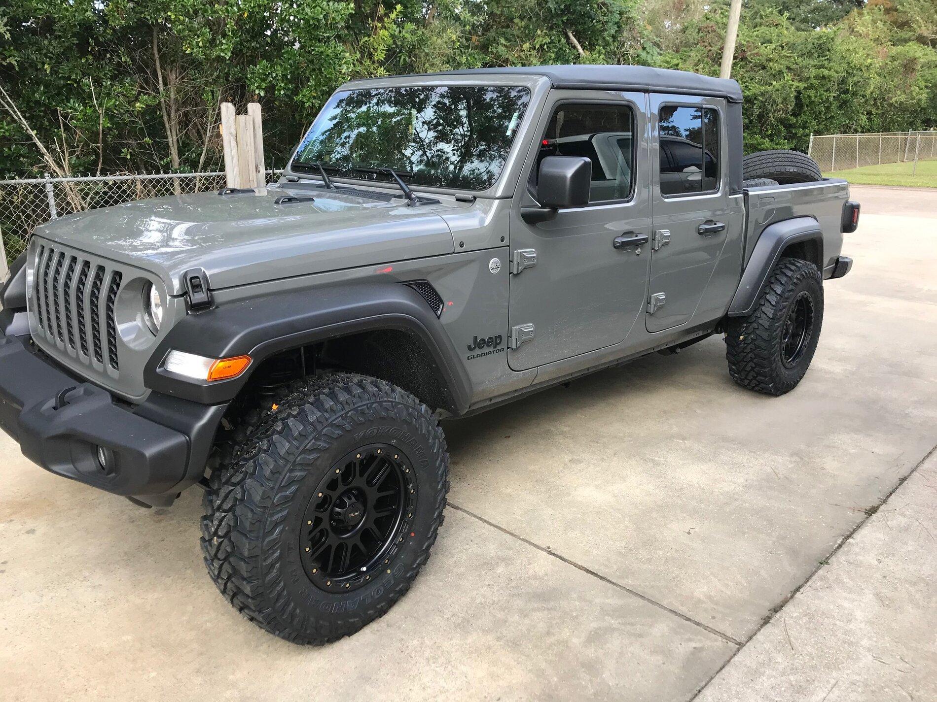 Jeep Gladiator New Tires and Wheels are ON IMG_2013