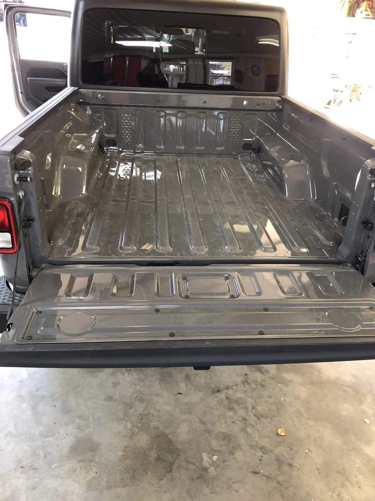 Jeep Gladiator Hypertension Sting Gray Mojave Build B5069943-1BDD-45E9-A951-00109FD5A52C