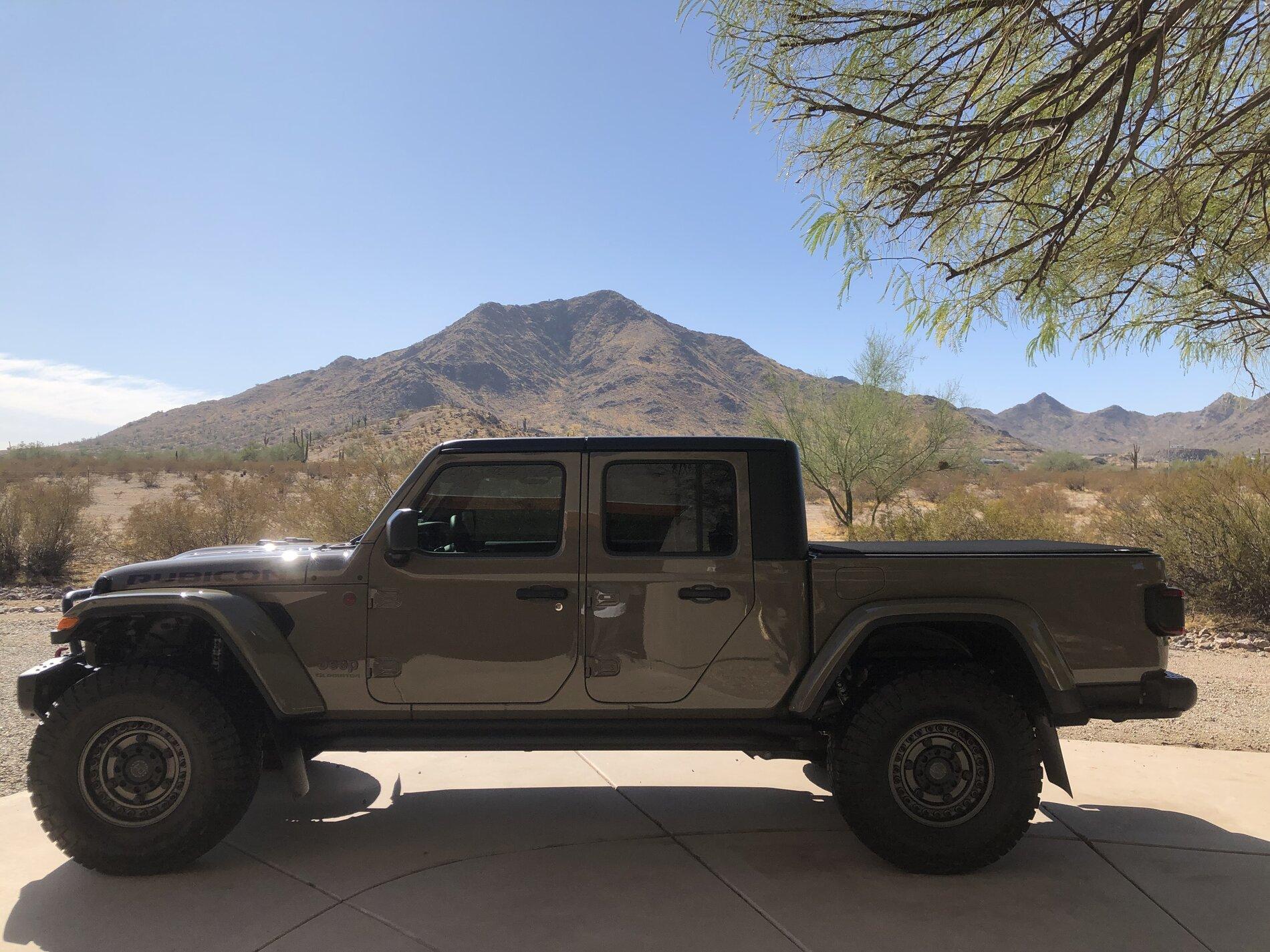 Jeep Gladiator GATOR Gladiator JT Club E73E42BD-4942-438C-836F-64F485D186C6