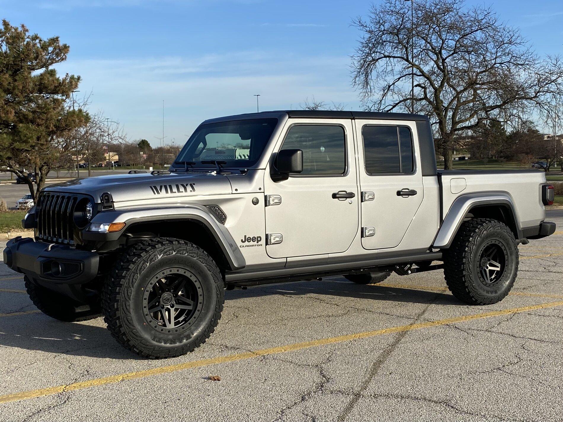 Jeep Gladiator Lets see the spacer lifts DB8A680C-A1EF-4BE6-92F2-33301C255AF4