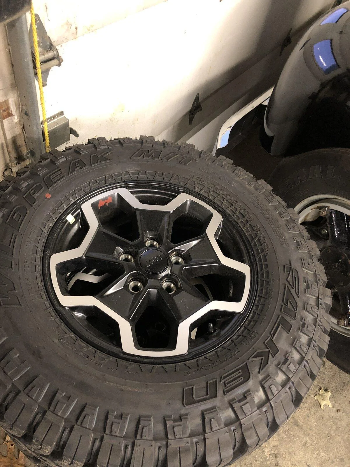 Jeep Gladiator rubicon black upgraded take offs and springs/shocks imag