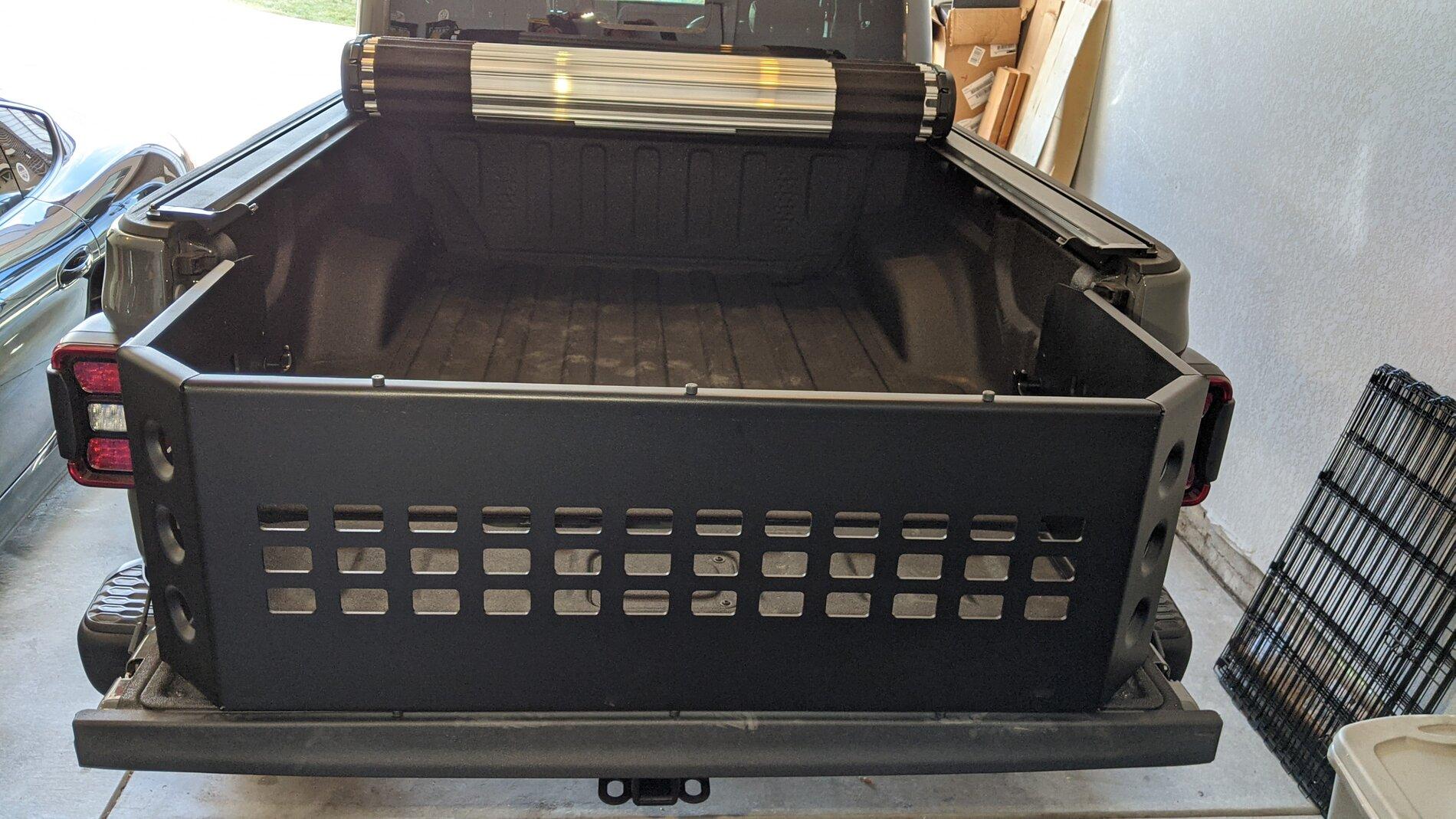 Jeep Gladiator Installed ACE bed extender PXL_20201121_193558365
