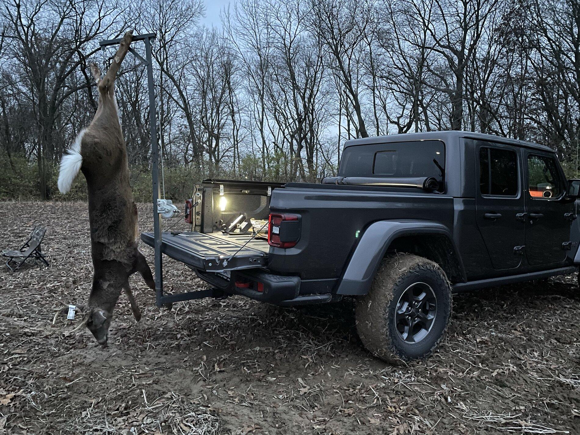 Jeep Gladiator Gladiator Deer Hoist:  Calling all engineers 52D187A8-7B03-42C6-82E2-53E6D0646642