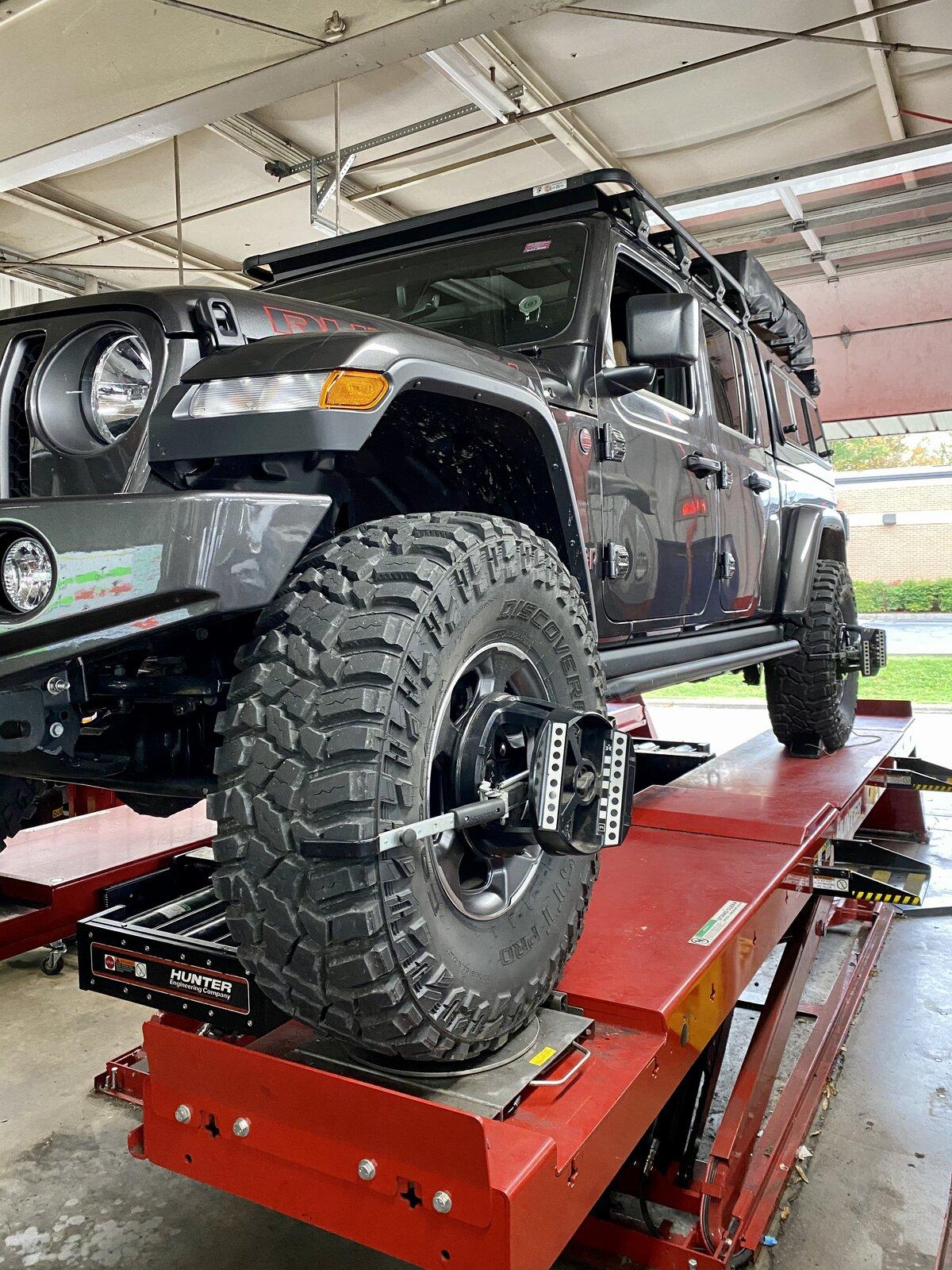 Jeep Gladiator Lower control arms. How to determine new length needed for lift? F08E3C6B-BD8A-4358-AFA7-404A4F95D6E7