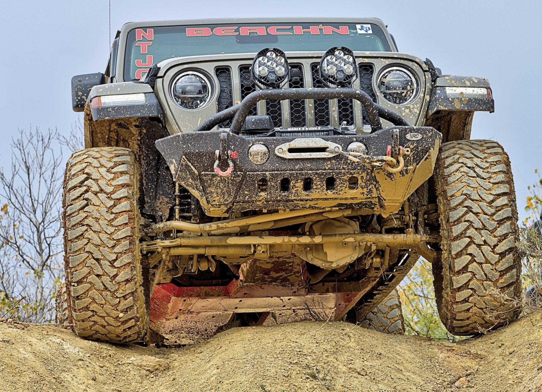 Jeep Gladiator Gladiator Glamour Shots BeachnSmall