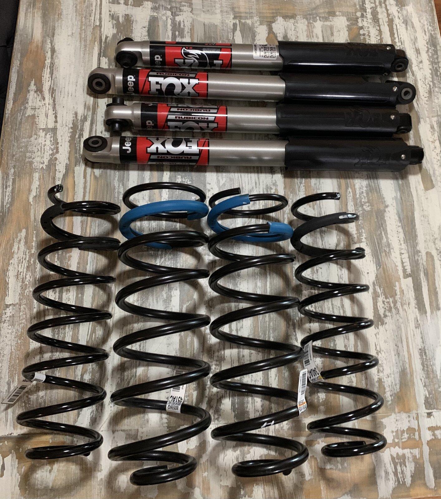 Jeep Gladiator Rubicon take off suspension 0E13254B-31E4-4603-AD65-FFDA85154376