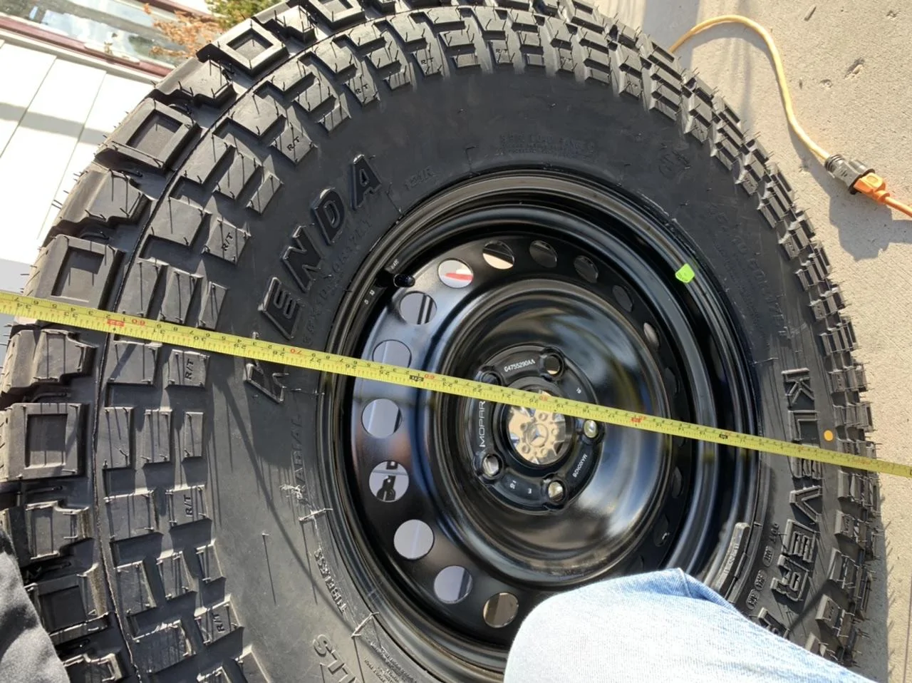 Jeep Gladiator Spare tire- steel wheel BCDB3E84-55A3-4917-A894-78599ADB81D6
