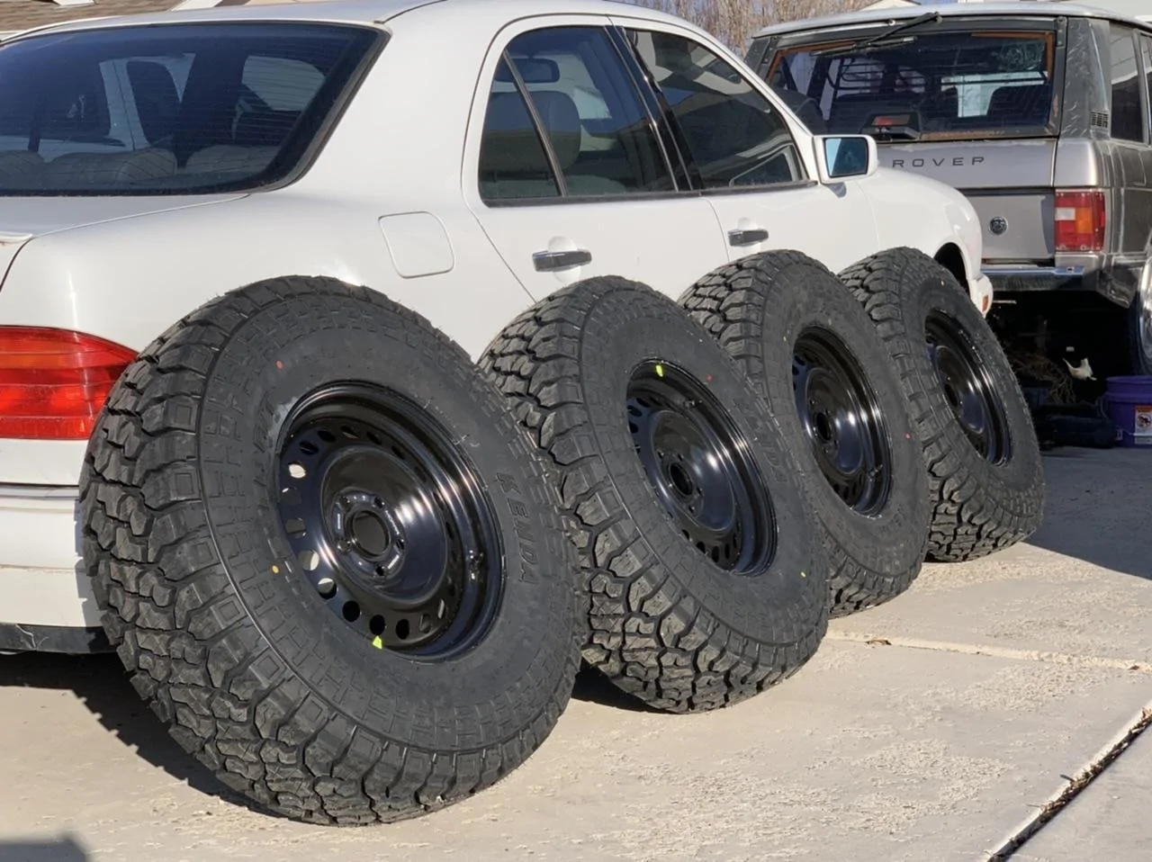 Jeep Gladiator ‘21 Sport w/2” Mopar, Kenda 35x10.50 on Mopar Steel Spares BB884CF7-9F79-4952-8B83-B5FD54837E26