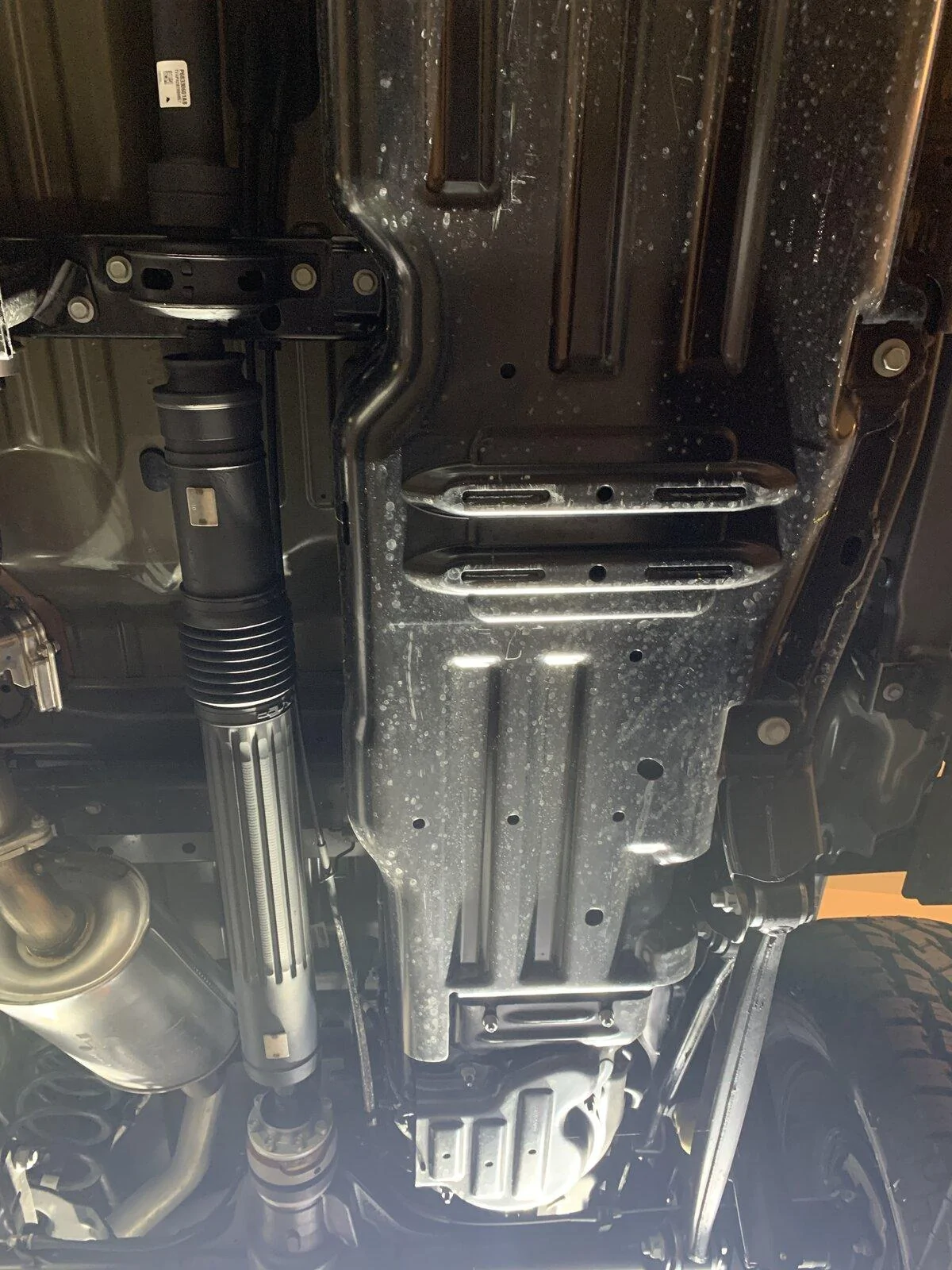 Jeep Gladiator Gladiator: Diesel Undercarriage Pics? 14A50449-0A11-407F-92DB-4B1B4F5CBC22