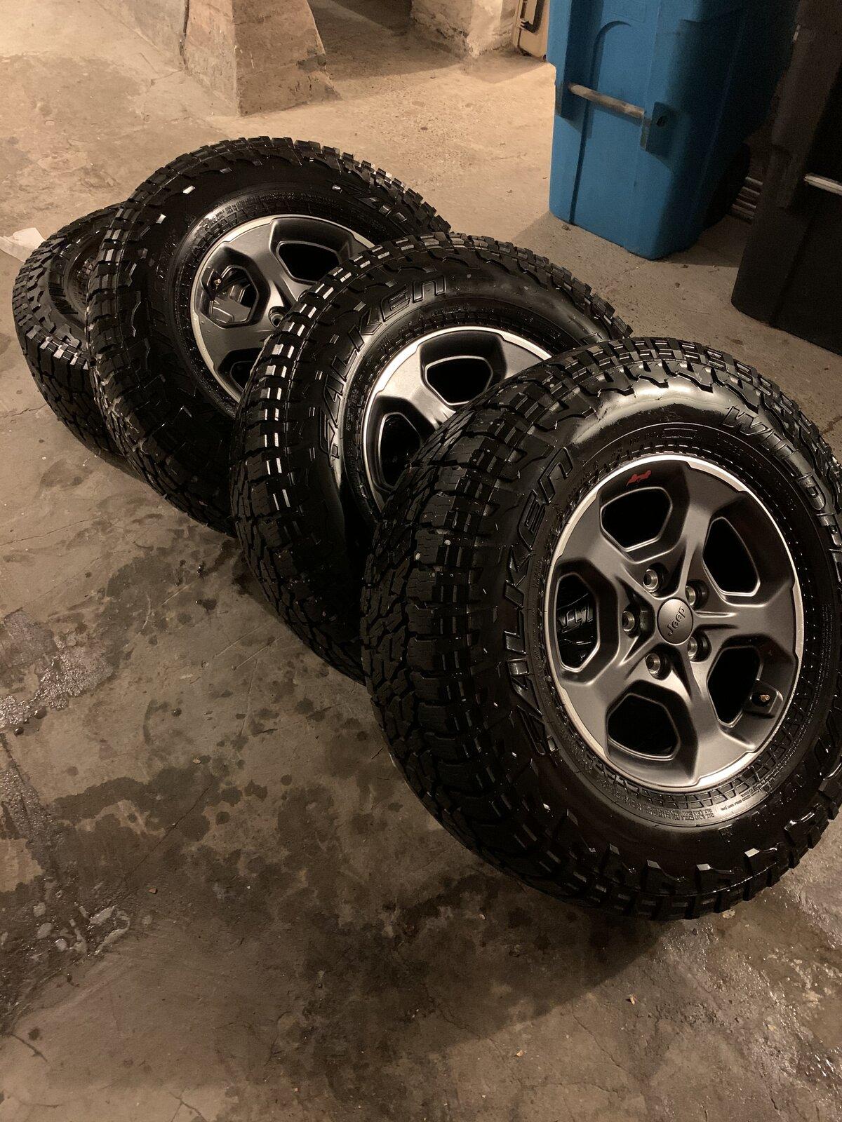 Jeep Gladiator Rubicon Takeoffs - Wheels and Tires for sale ACF8DB80-F379-4604-8B40-0668A0C34B53