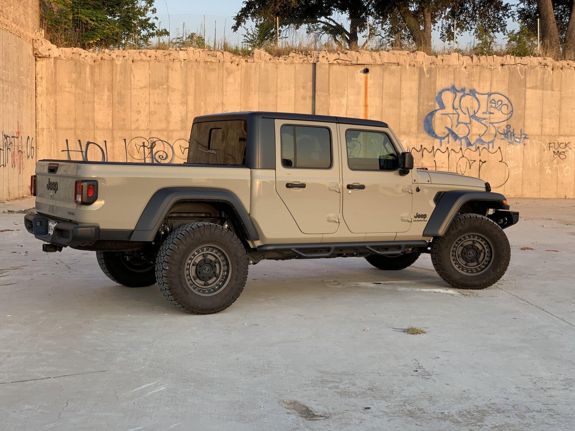 Jeep Gladiator Lets see those Sport S Gladiators with 35" tires and wheels !! D831E480-A28D-4242-875B-5FC33FFBDEE6