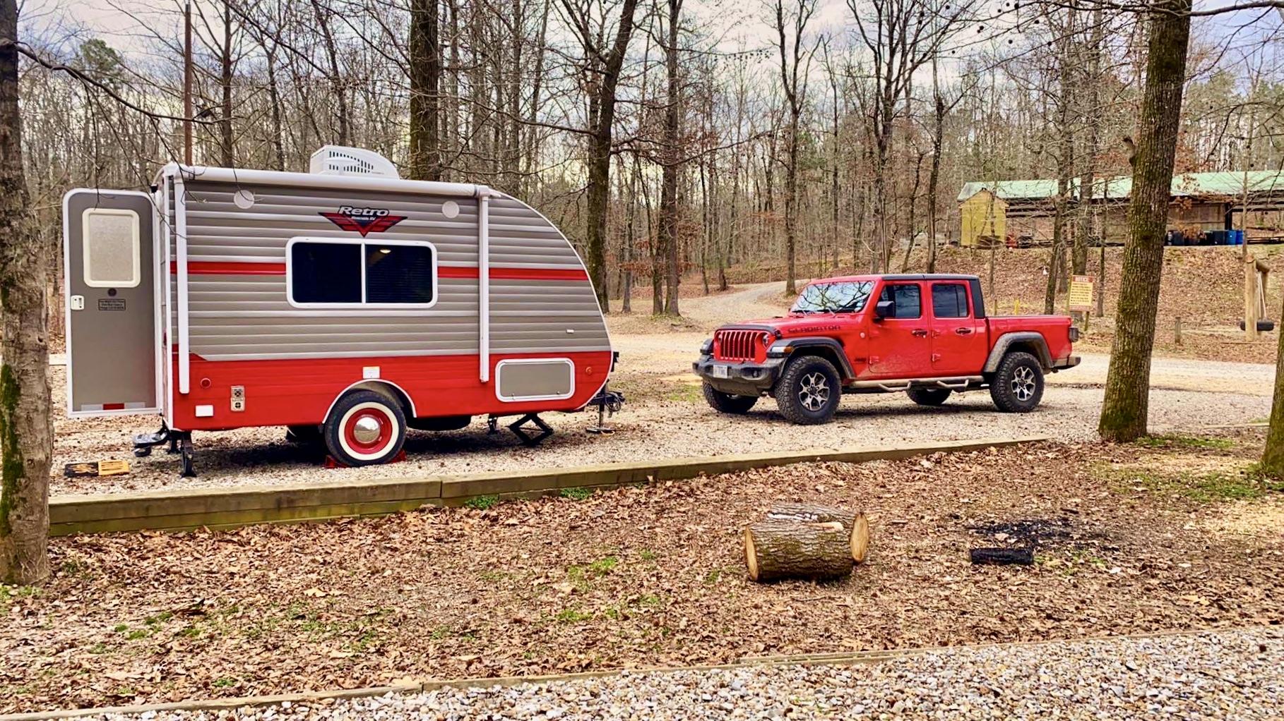 Jeep Gladiator FIRECRACKER RED Gladiator JT Club 85178285_501524913882625_871139755562106880_n