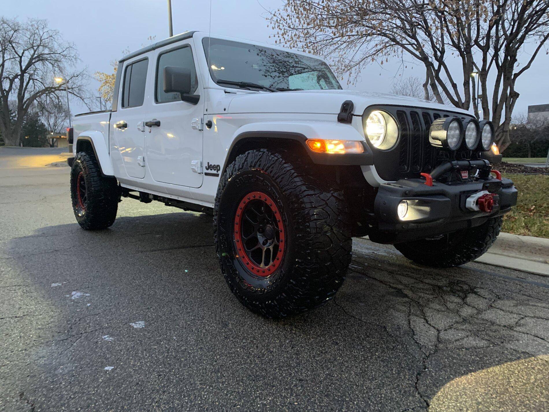 Jeep Gladiator 2021 JT  Sport Diesel w/38s and no lift 7FB4D8A2-6C86-4B38-A232-D1CEE7ED4343