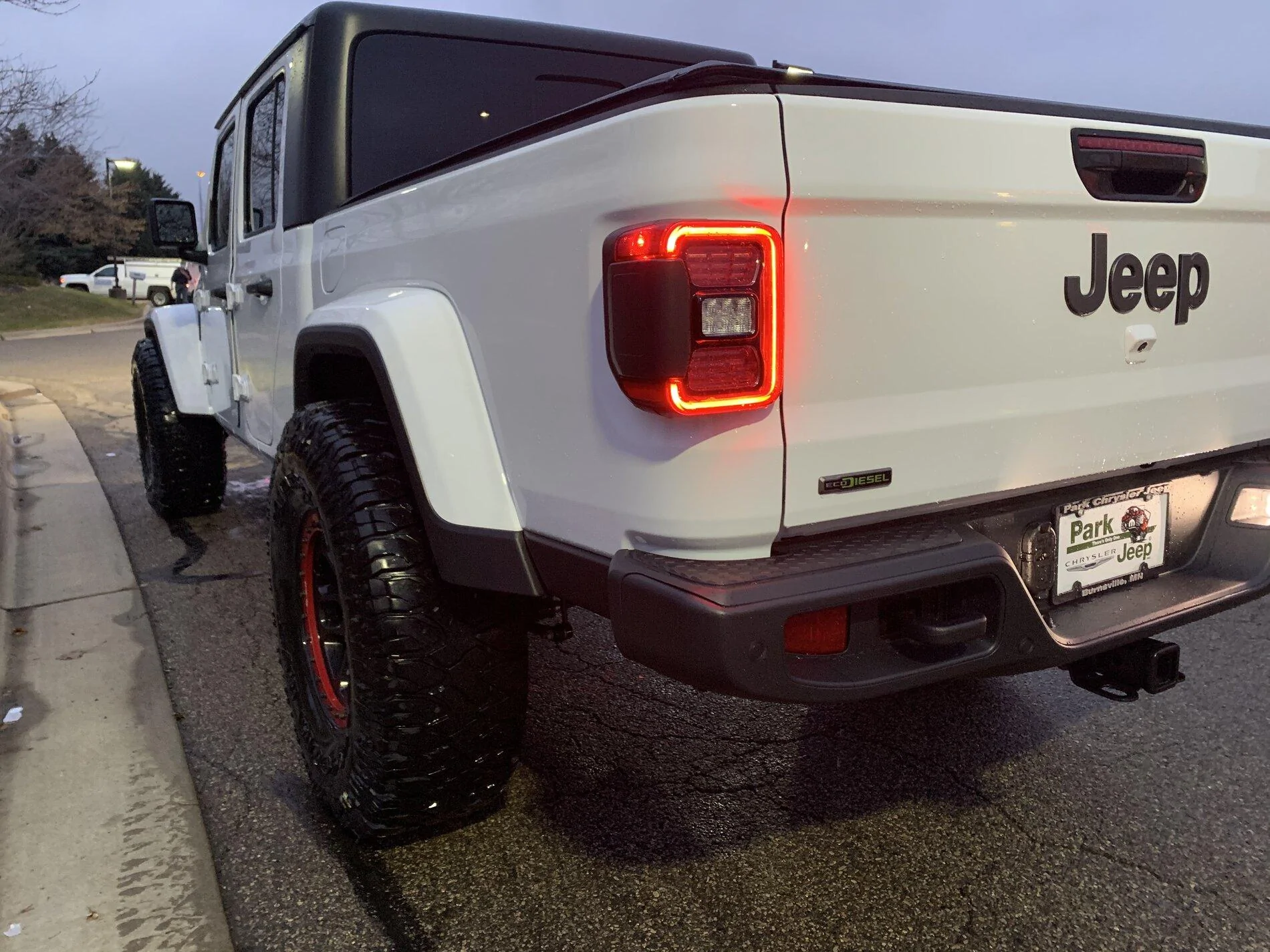 Jeep Gladiator 2021 JT  Sport Diesel w/38s and no lift 6CE587FE-55EB-4D36-BEB1-48A66CB16108