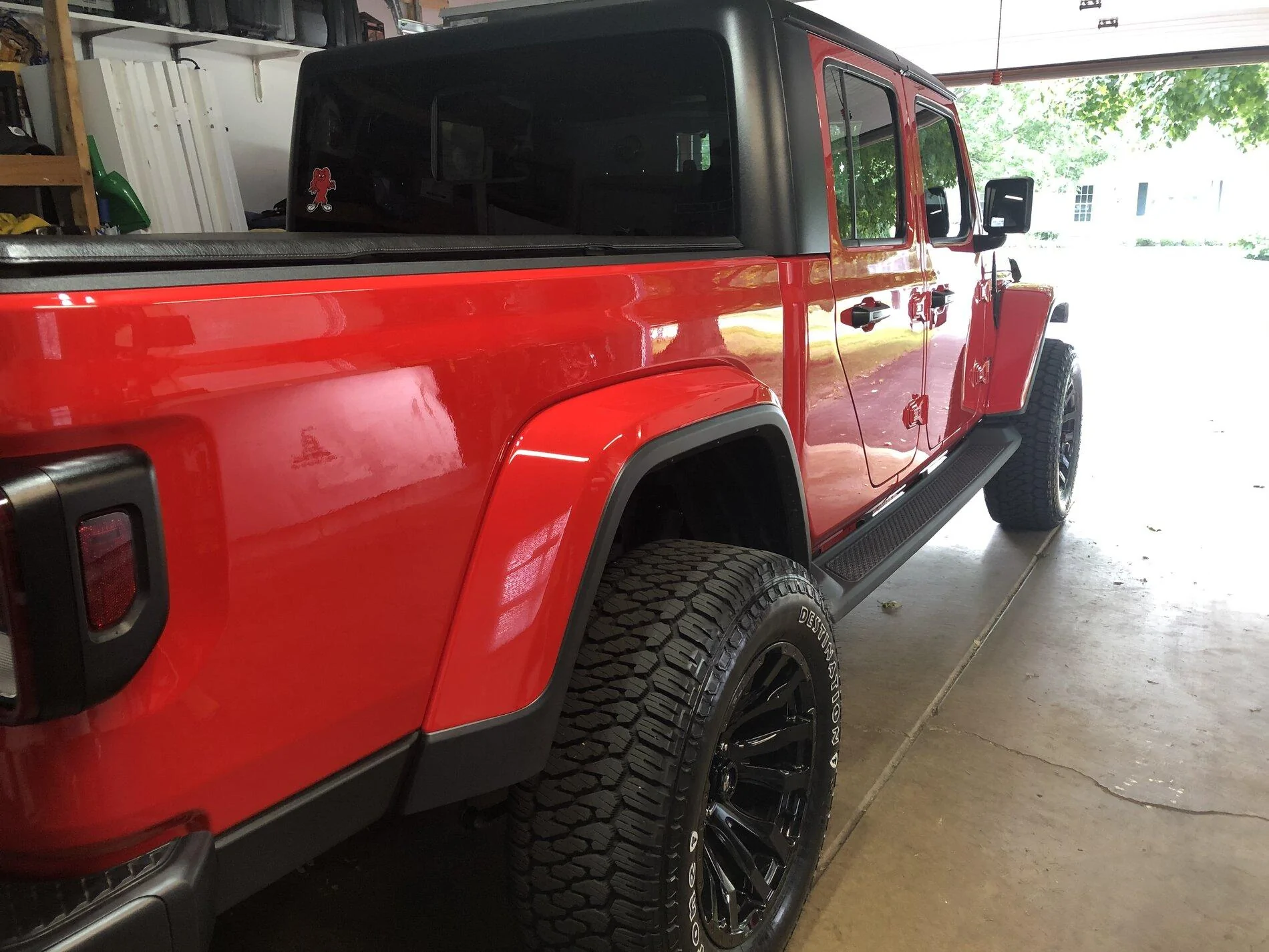 Jeep Gladiator Gladiators on Mopar 2" Lift Kit IMG-7098