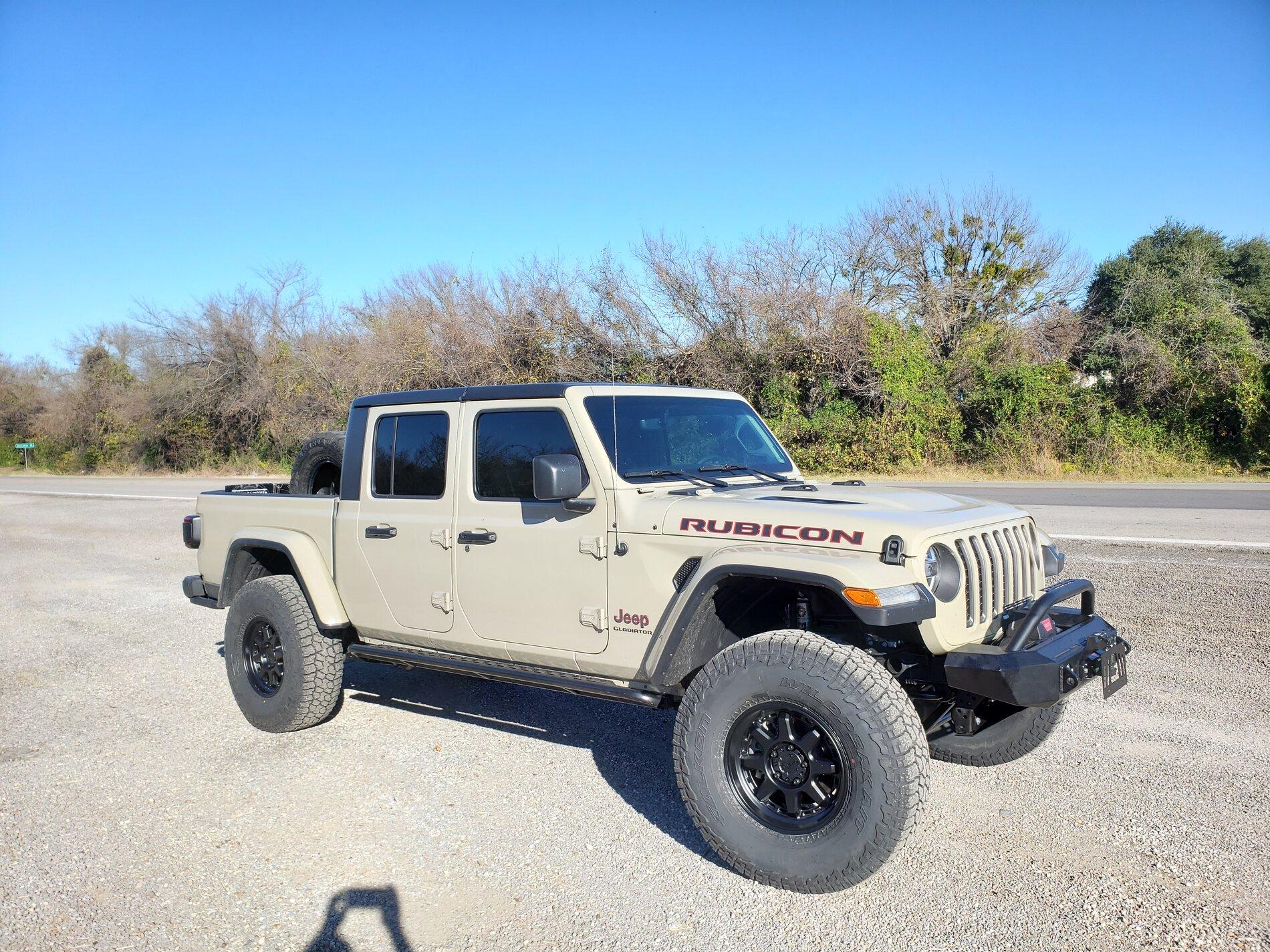 Jeep Gladiator Gladiators on Mopar 2" Lift Kit 20201117_145614