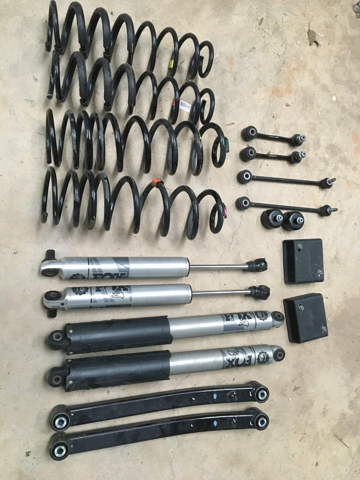 Jeep Gladiator MOPAR 2" Lift AB1AB2C5-2A0F-4EE5-9C36-FFB636877EA1