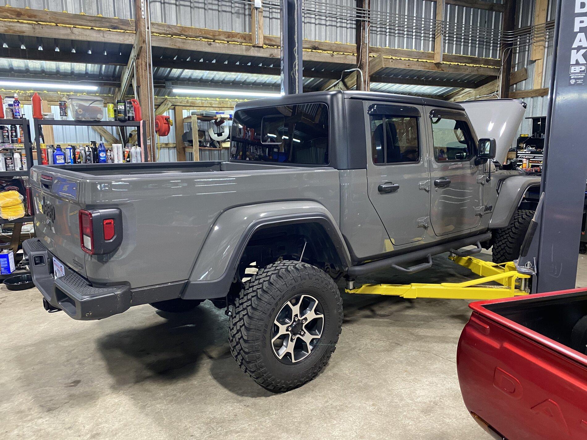Jeep Gladiator What tires look aggressive but don’t ride much worse. 9052CB9E-32B9-494B-80D7-437CCAC5137C