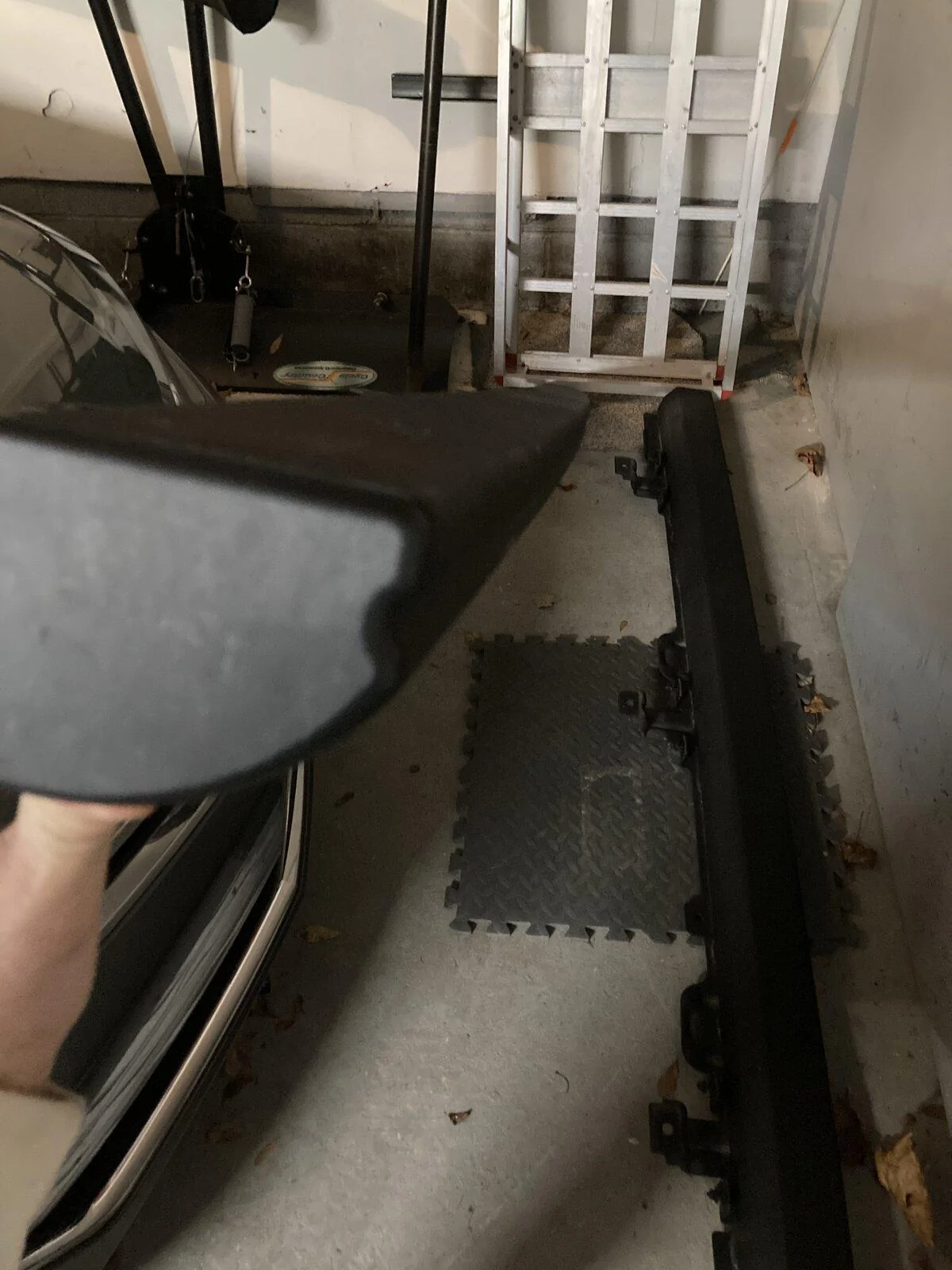 Jeep Gladiator Can anyone identify this rock rail/step? CF0AA746-7A61-45F1-9AFF-0D4ED11C9201