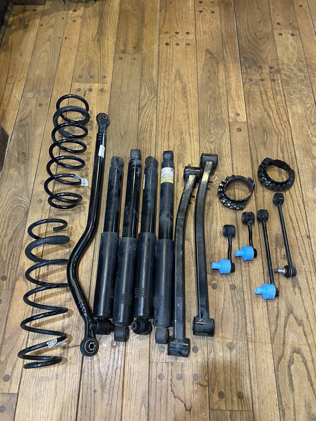 Jeep Gladiator Stock Sport suspension FREE 07FE2FF3-2CCE-42AD-8C1D-FE85AC26E28C