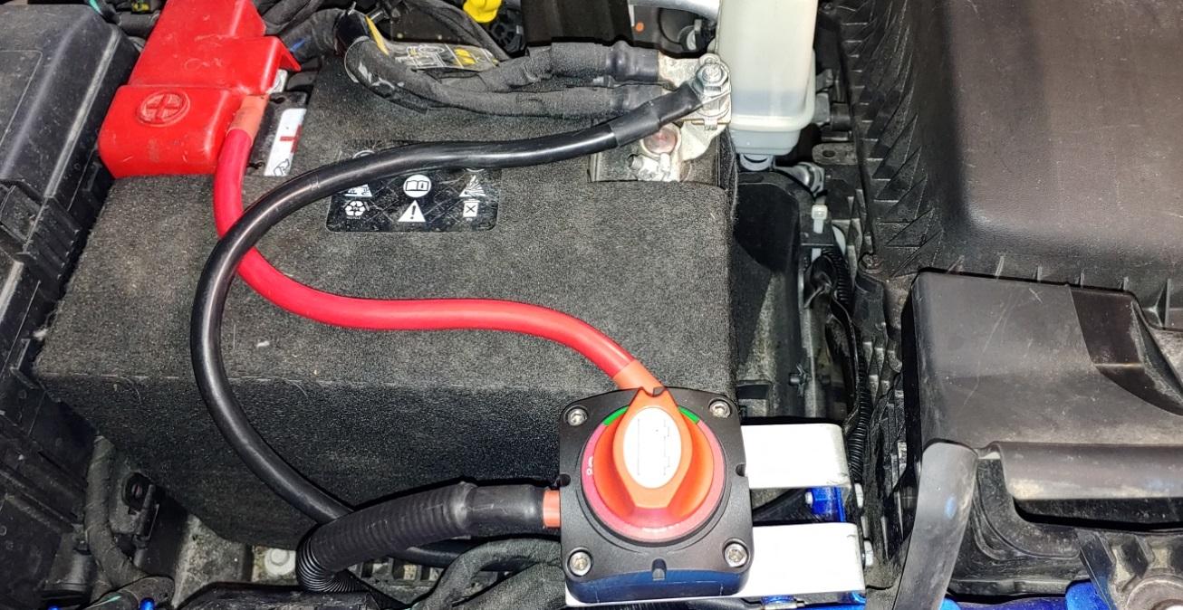 Jeep Gladiator Pro tip: Leaving it in ACC mode for 4 days will kill both batteries 20201017_135923_HDR
