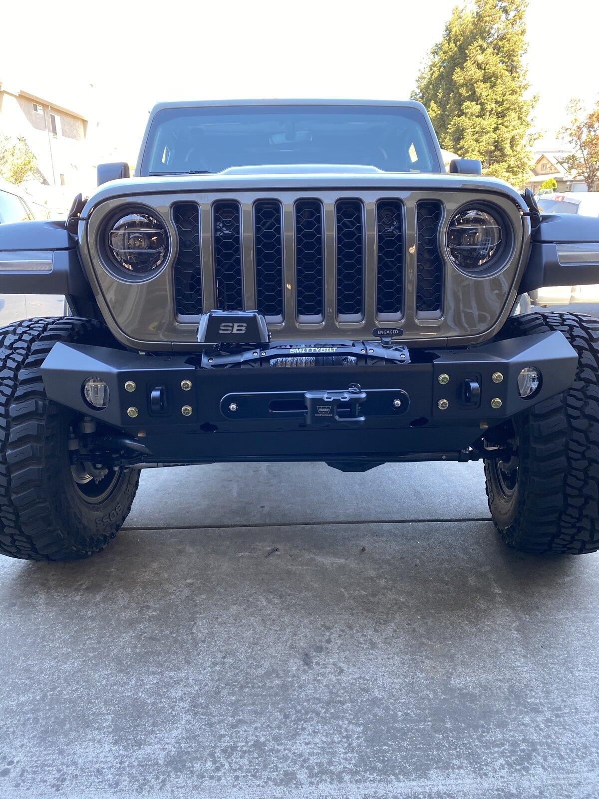 Jeep Gladiator CJ7DAD Gator Rubicon 8F3F05A1-B1AF-4F49-9055-657A4D72EB18