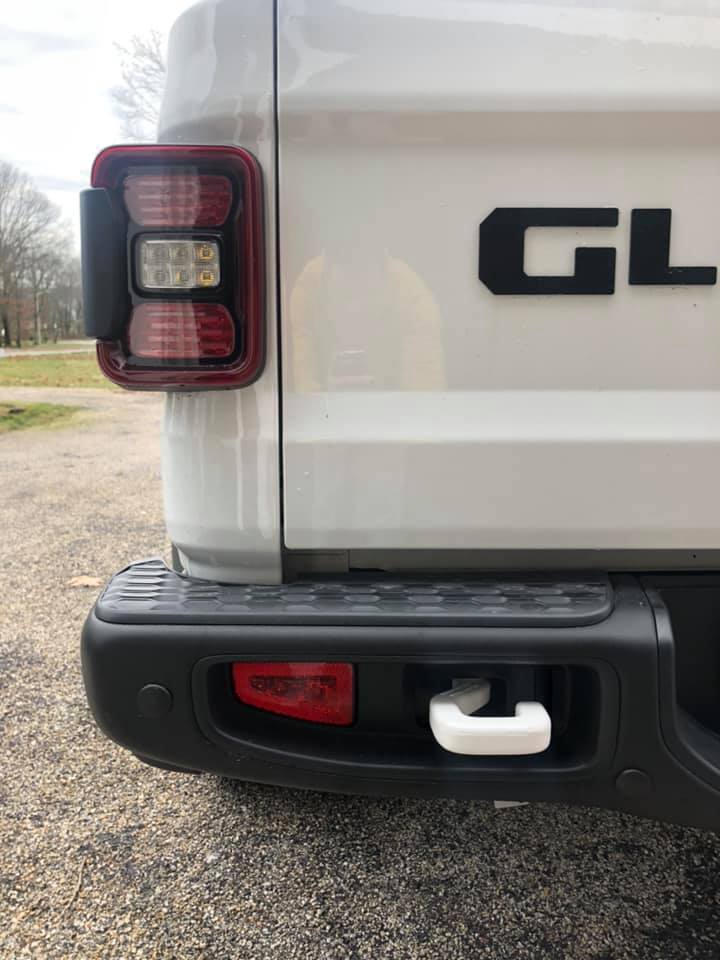 Jeep Gladiator Export Tail lights on NA Spec Gladiator 127188274_10225996147037204_2965752994745983138_n