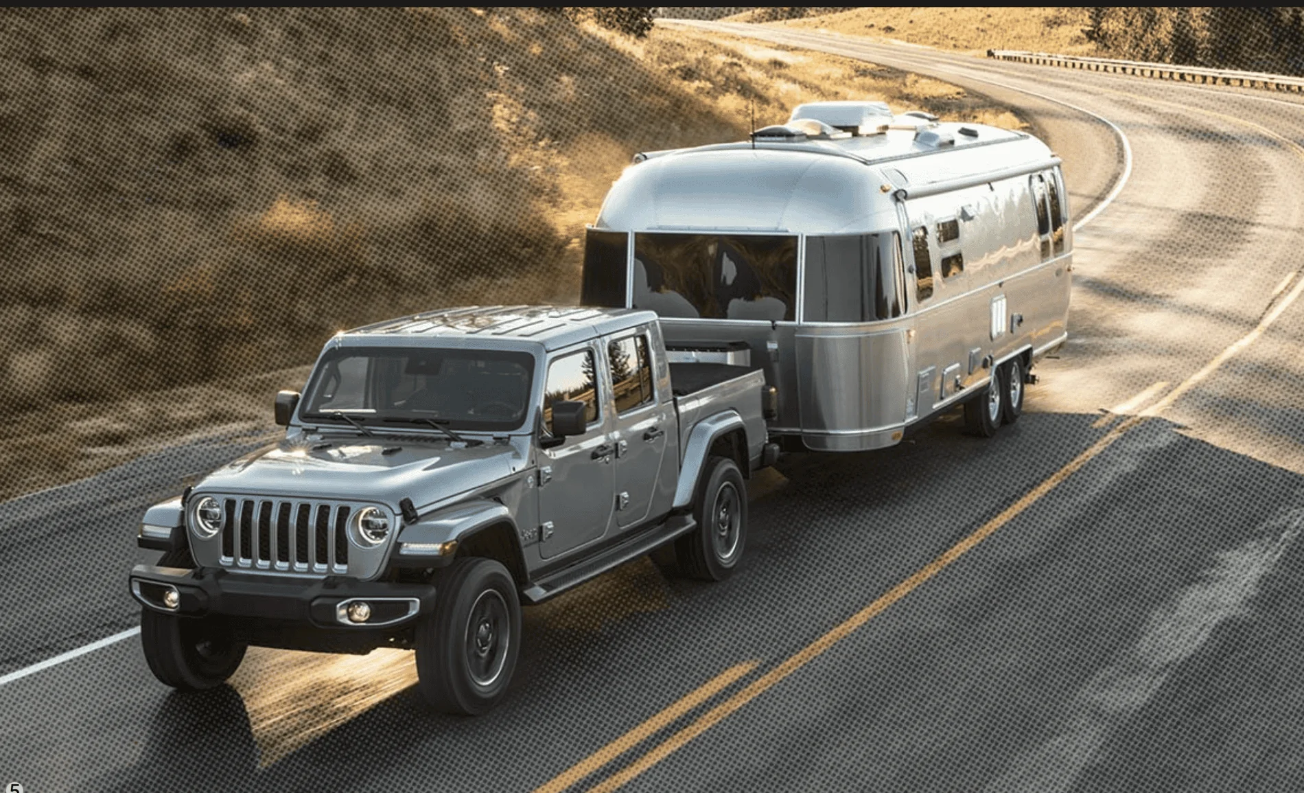 Jeep Gladiator Air Bags and Towing Airstream 16' Screen 2020-11-27 at FriNov 27, 7.50.01 PM