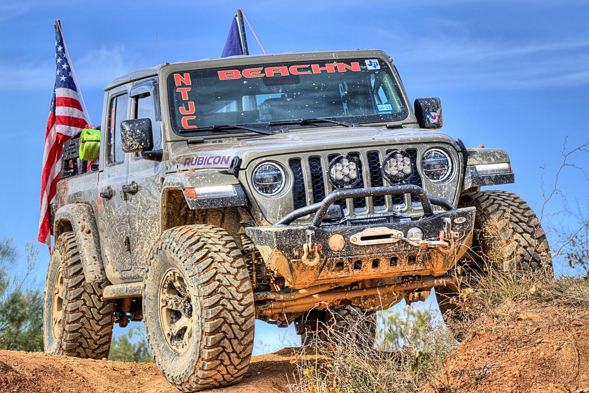 Jeep Gladiator Gladiator Glamour Shots BeachNSmall